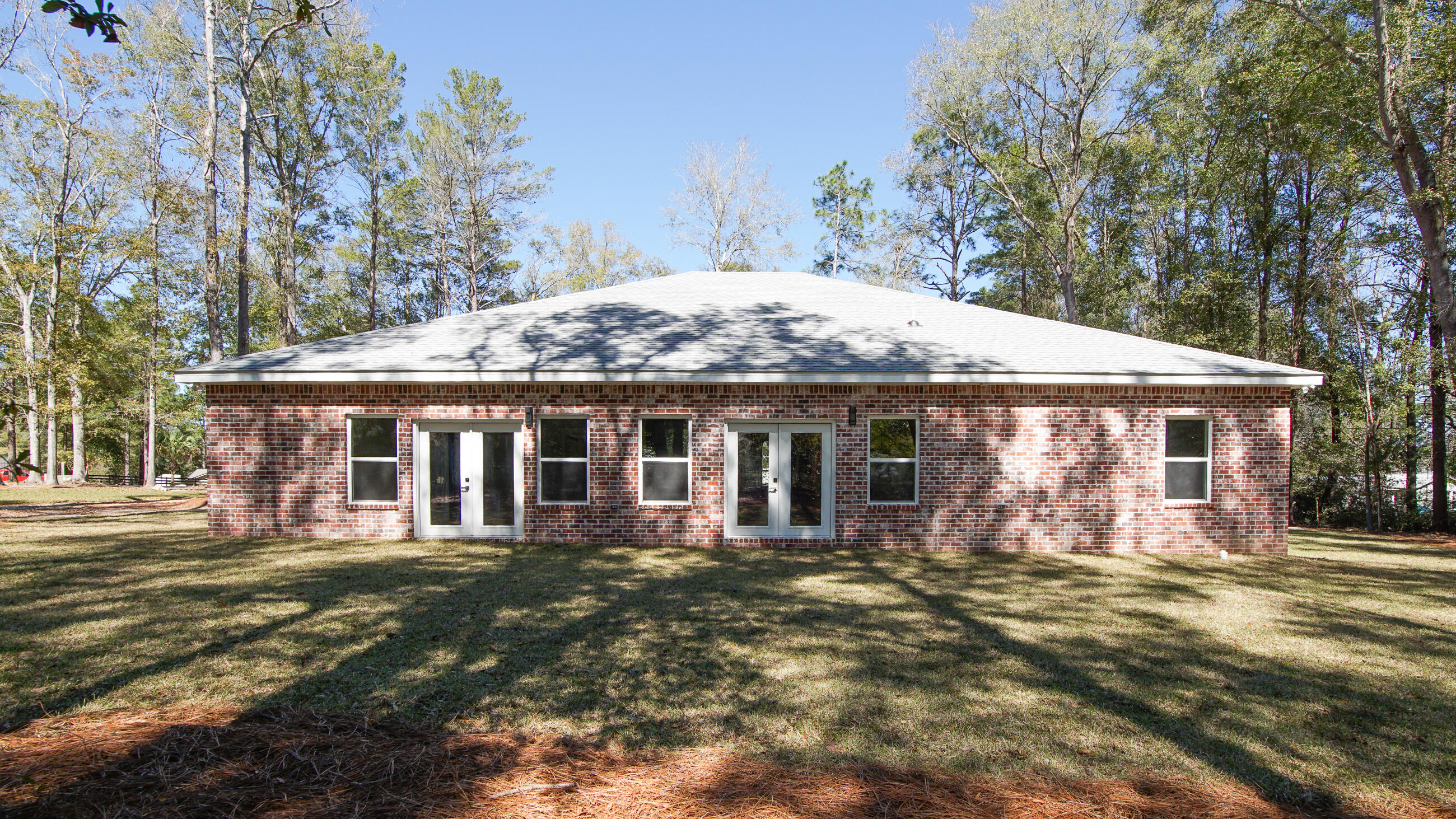 LAKE JUNIPER ESTATES - Residential