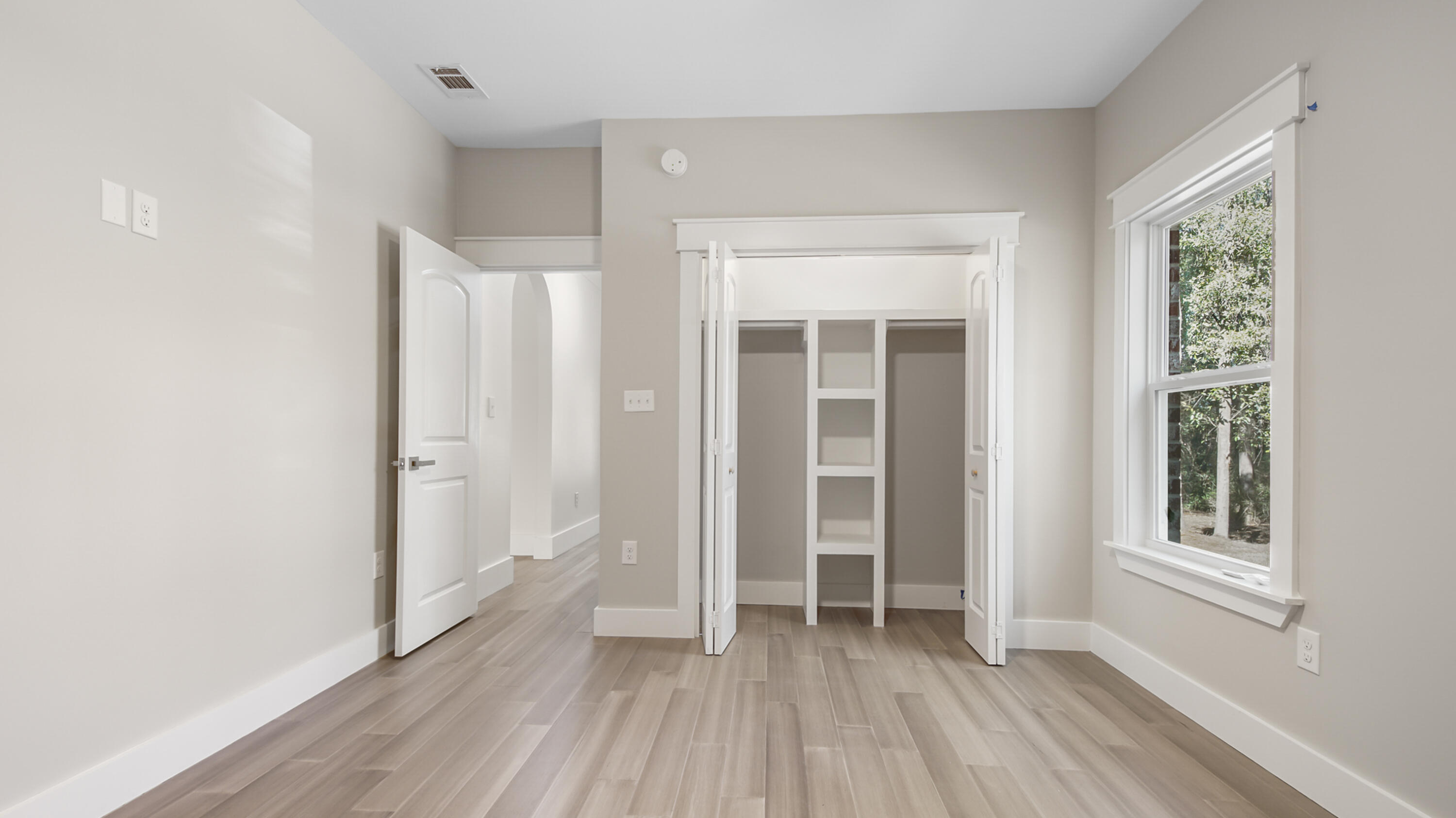 LAKE JUNIPER ESTATES - Residential