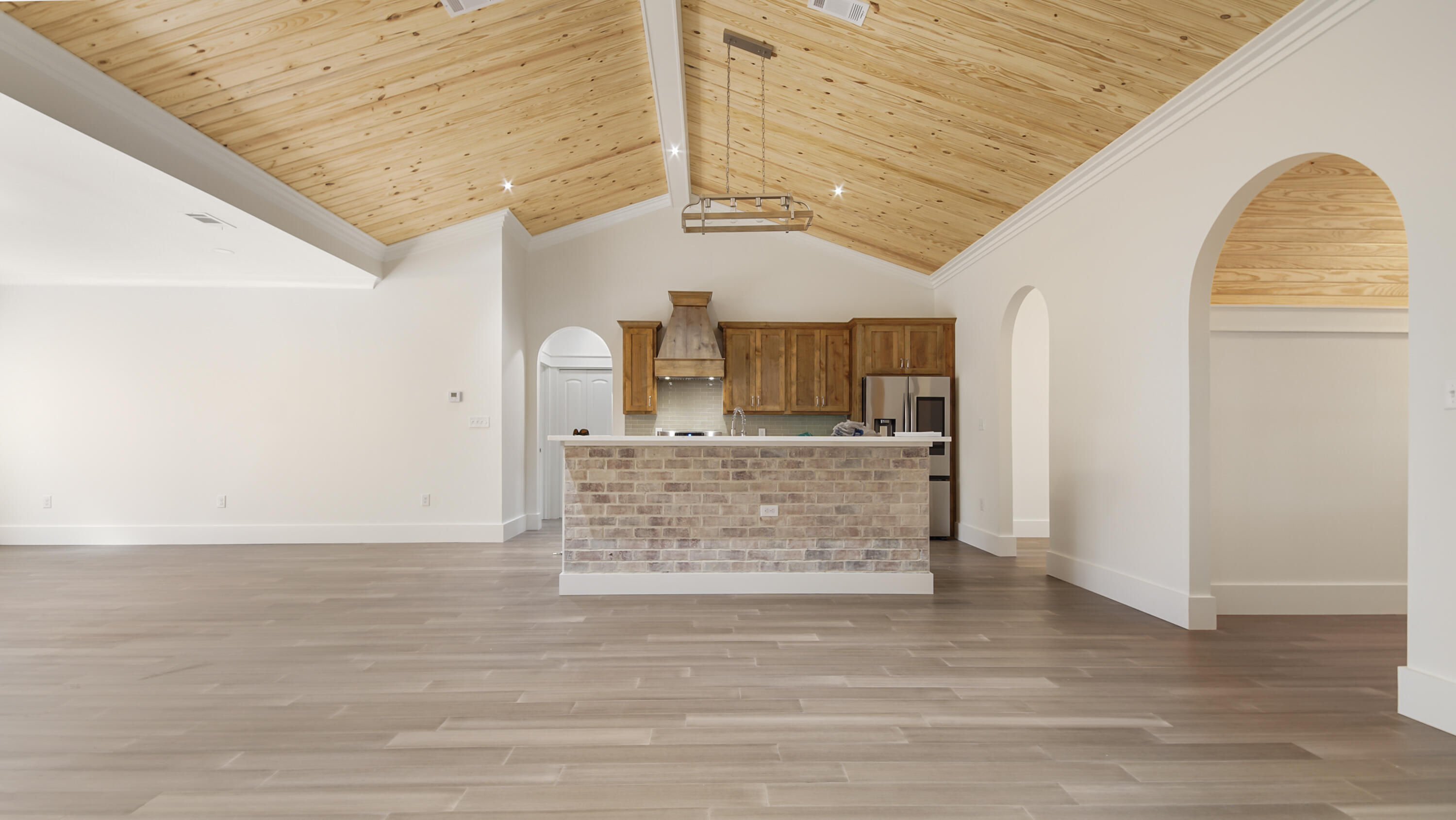 LAKE JUNIPER ESTATES - Residential