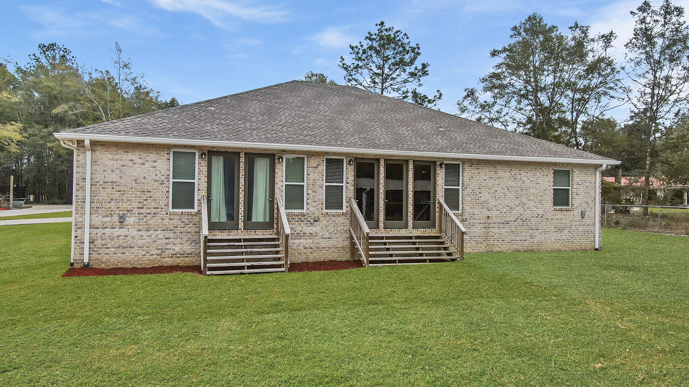 LAKE JUNIPER ESTATES - Residential