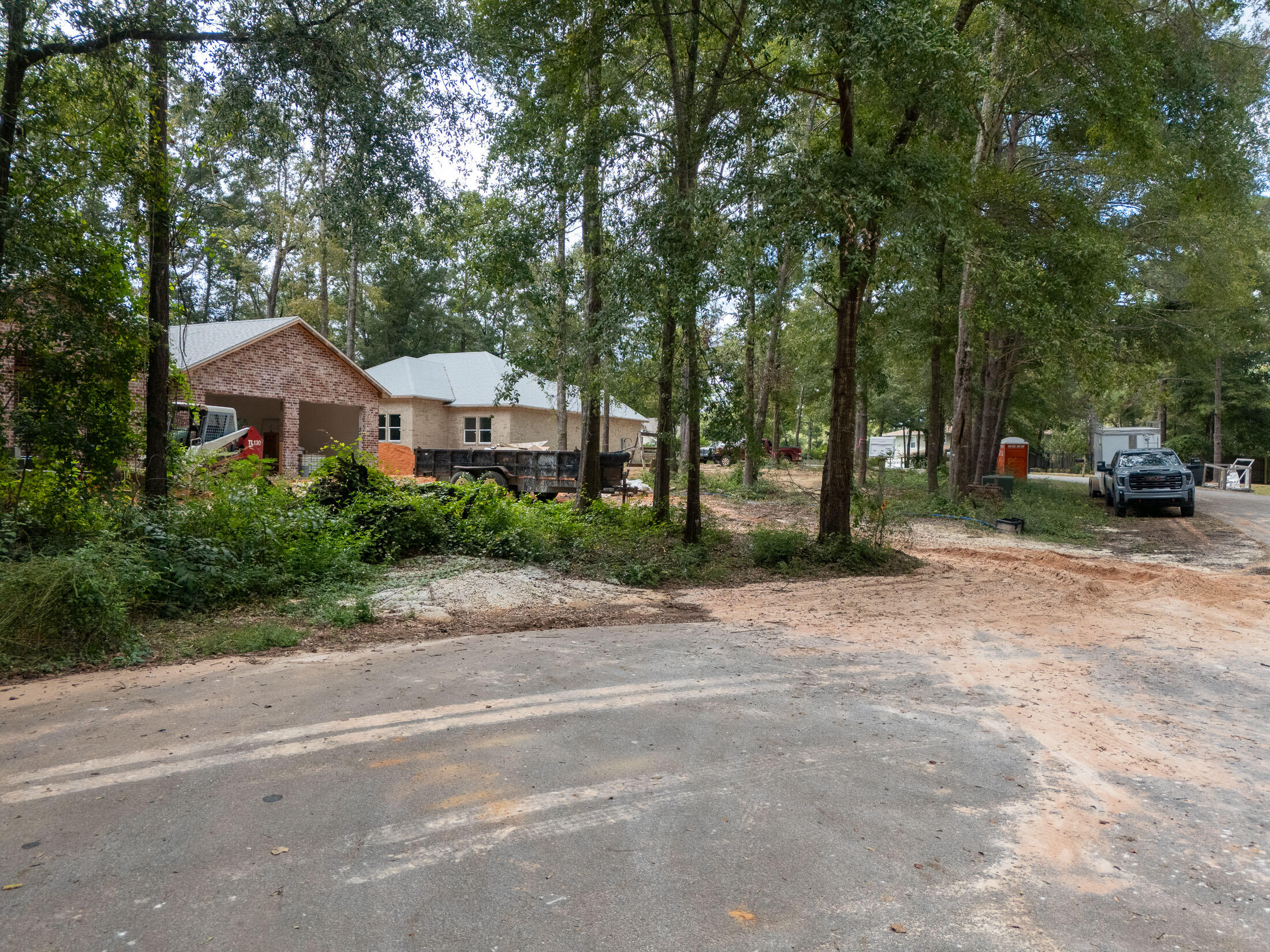 LAKE JUNIPER ESTATES - Residential