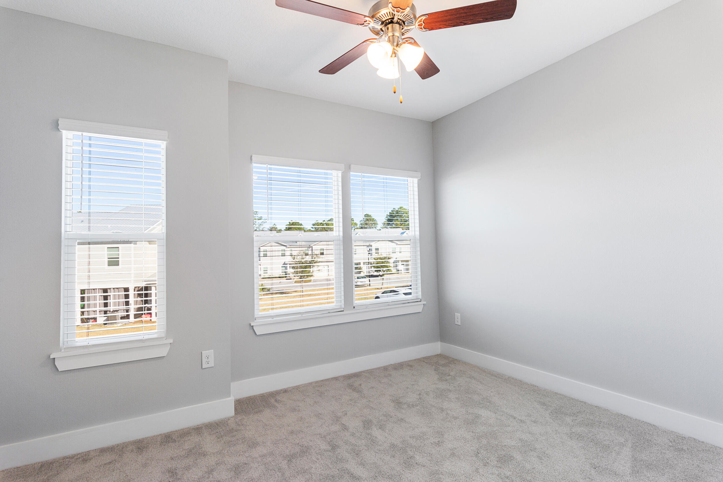 VERANDAS OF FREEPORT, THE - Residential