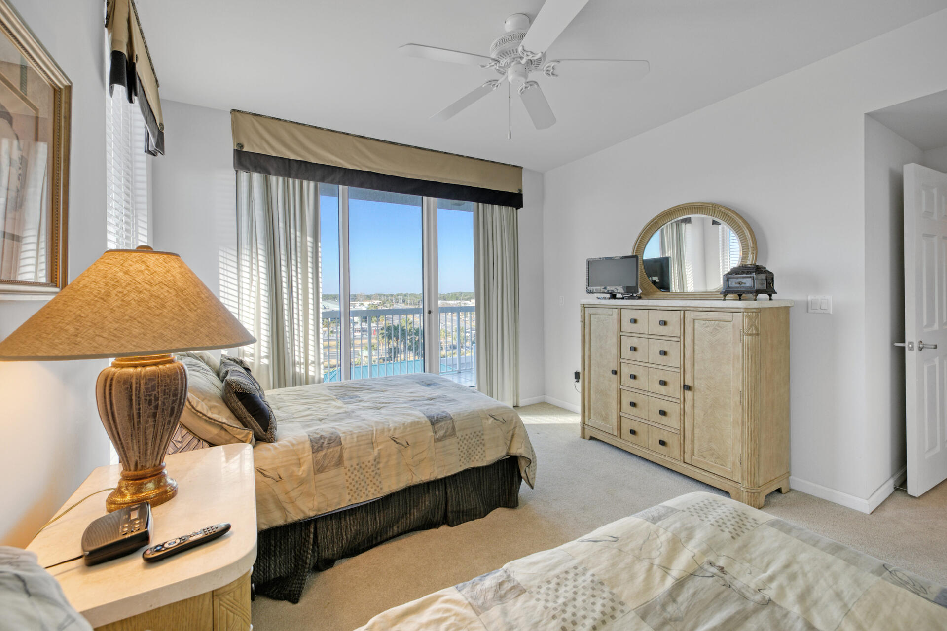 Silver Beach Towers East - Residential