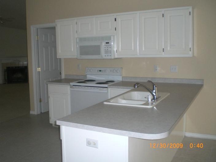 CORONADO VILLAGE PH 3 - Residential Lease