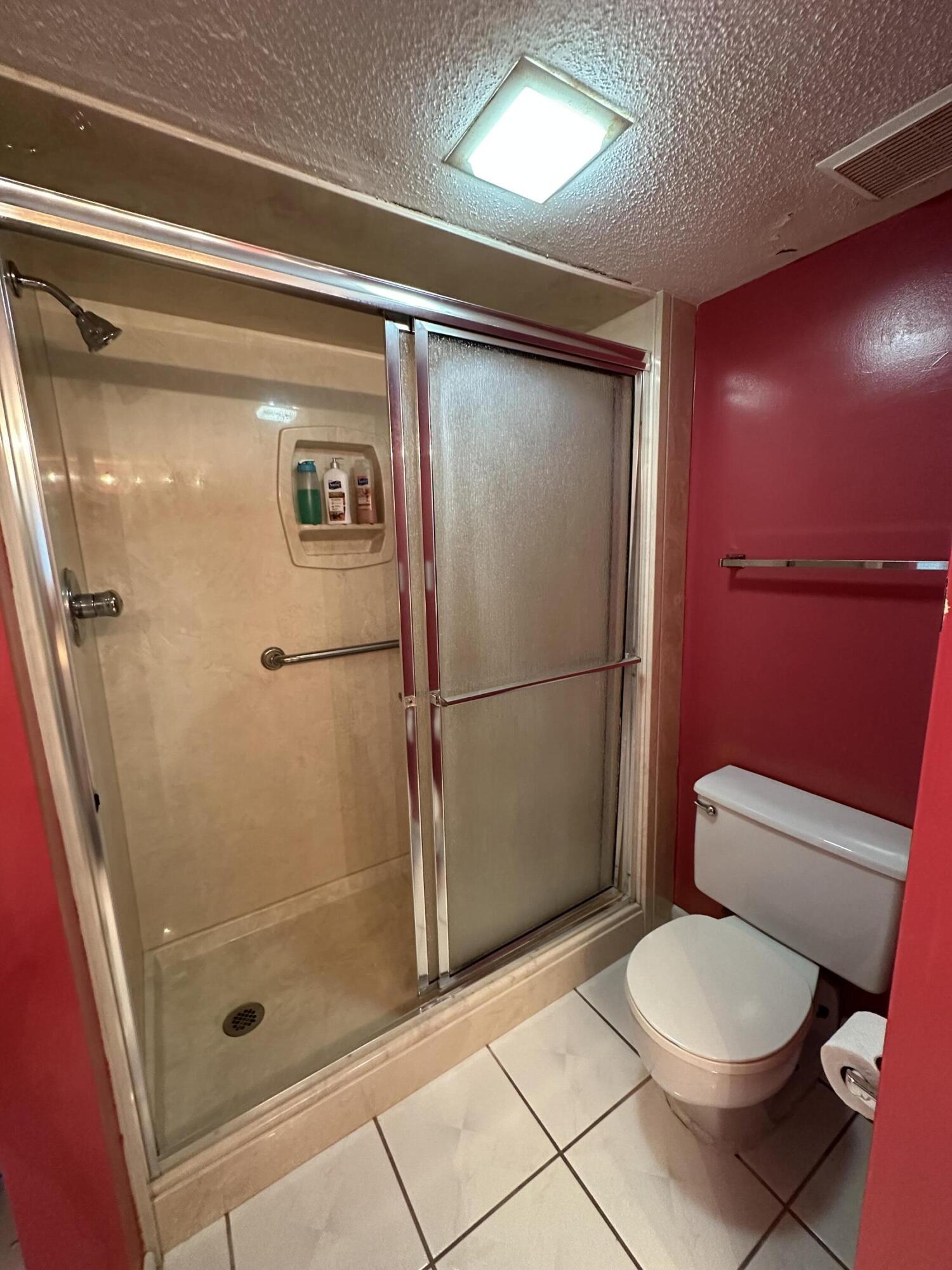 EL MATADOR CONDO - Residential