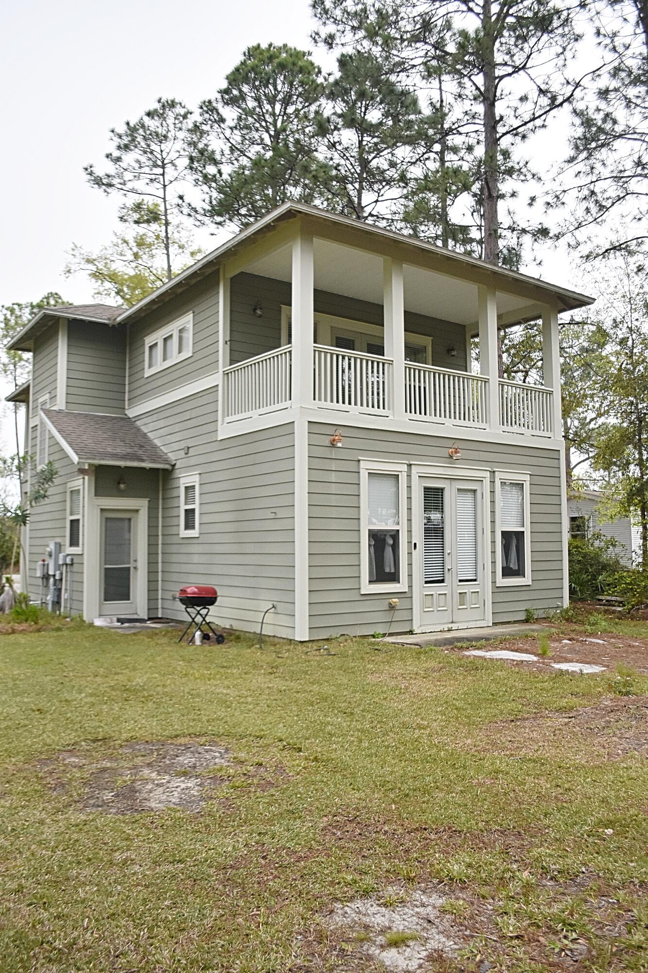 EDEN ACRES UNREC - Residential Lease