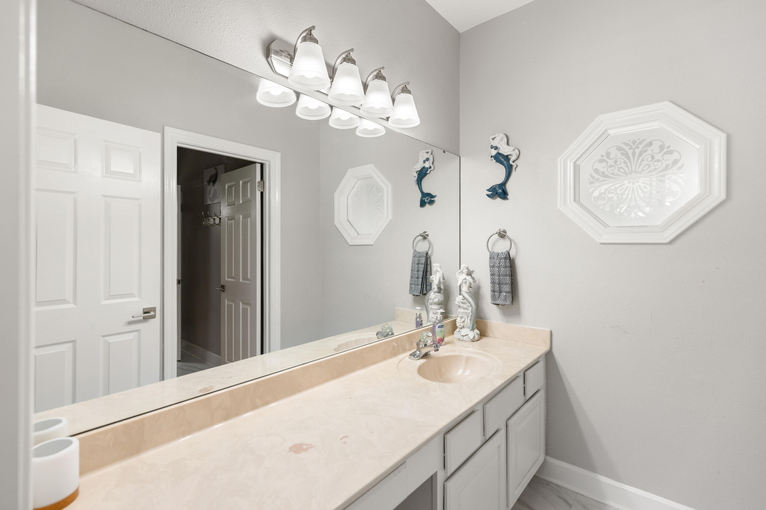 EMERALD BAY PH 1-B - Residential