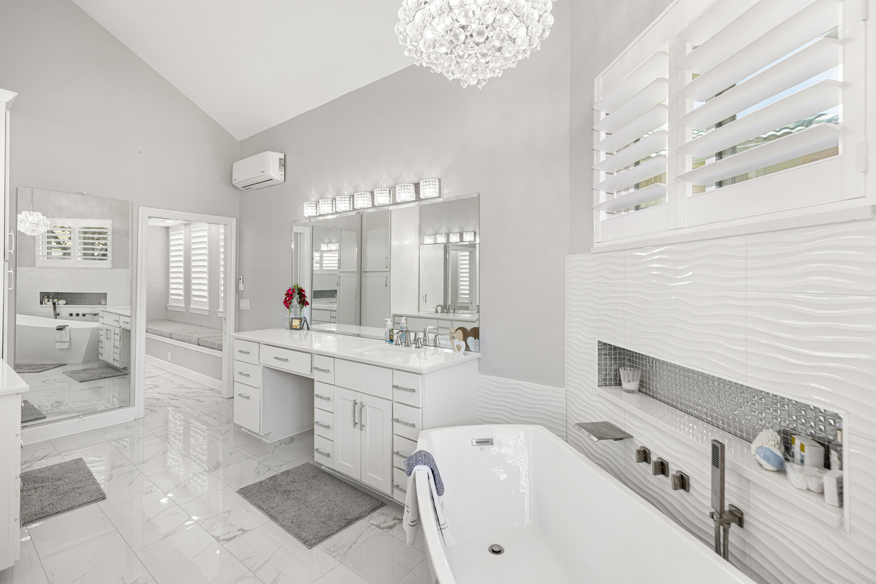 EMERALD BAY PH 1-B - Residential
