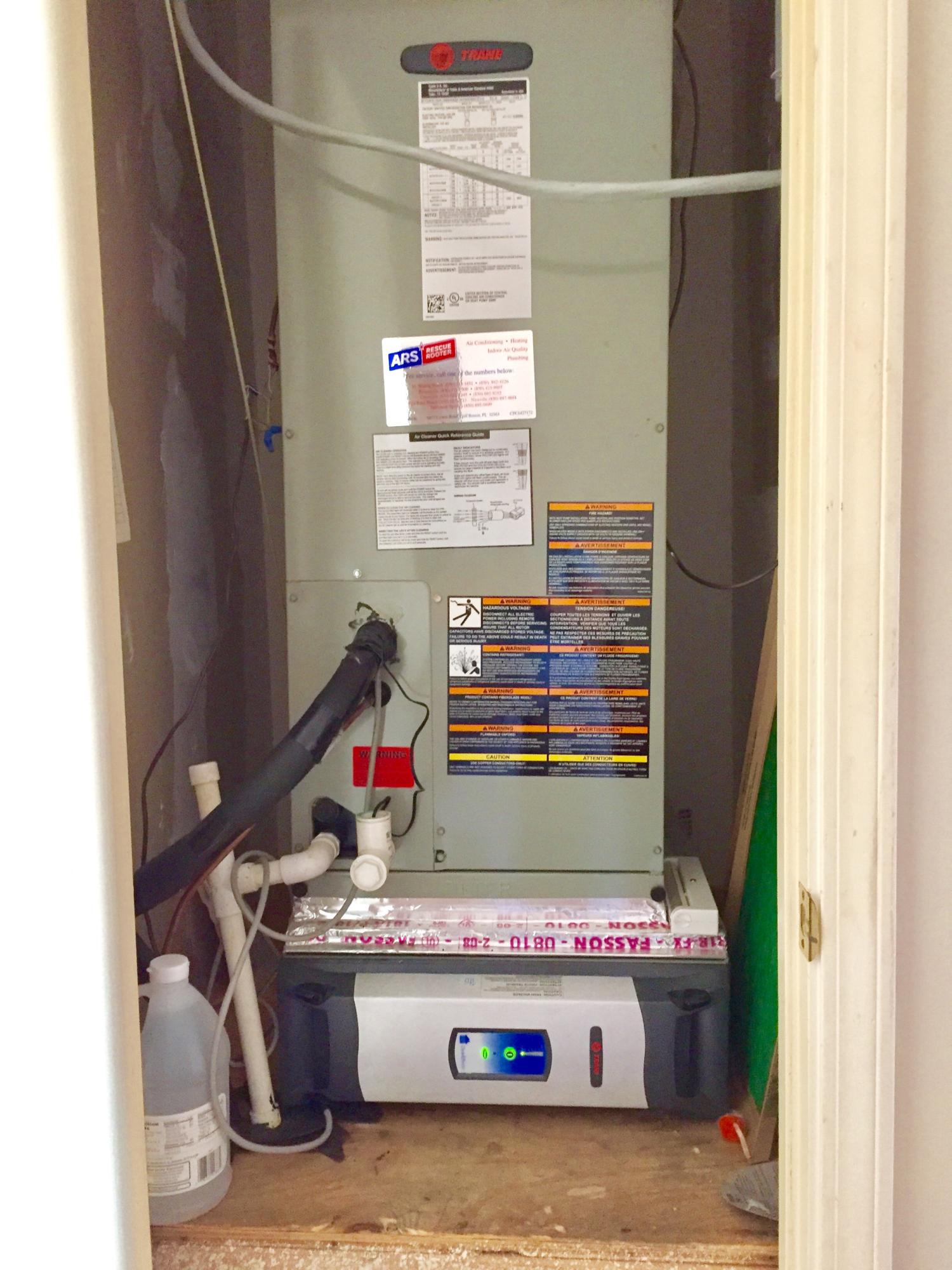 HICKORY SHORES - Residential