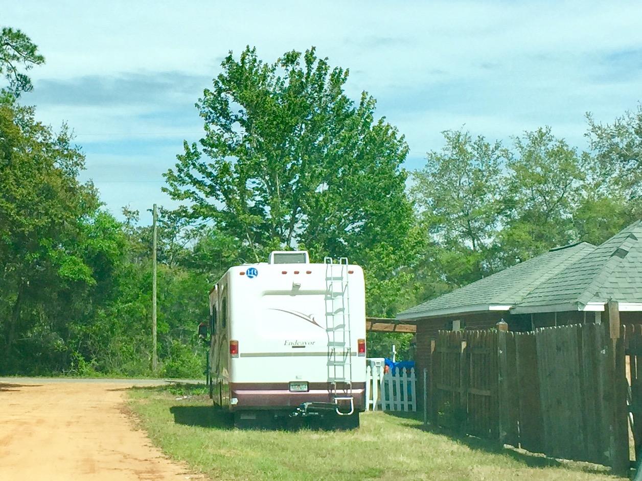 HICKORY SHORES - Residential