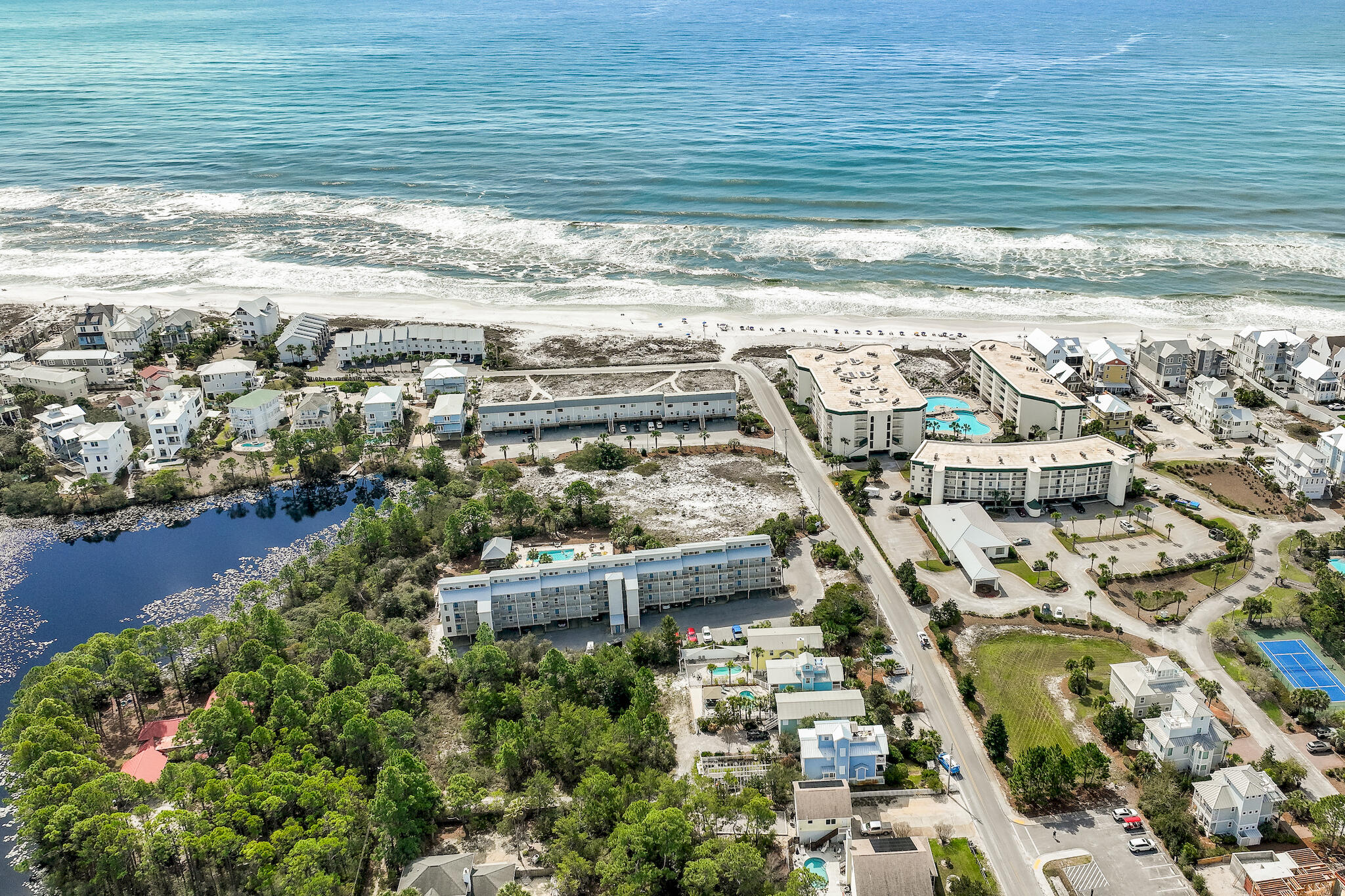 SEA DUNES ESTATES - Residential