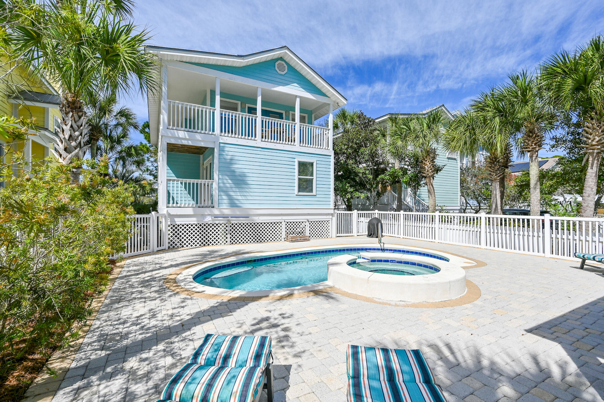 SEA DUNES ESTATES - Residential