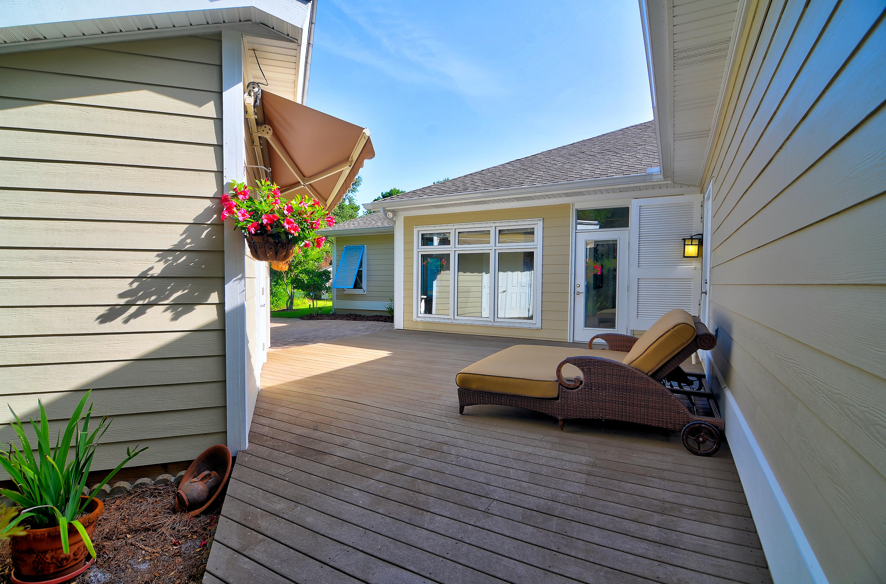 SEABREEZE - Residential