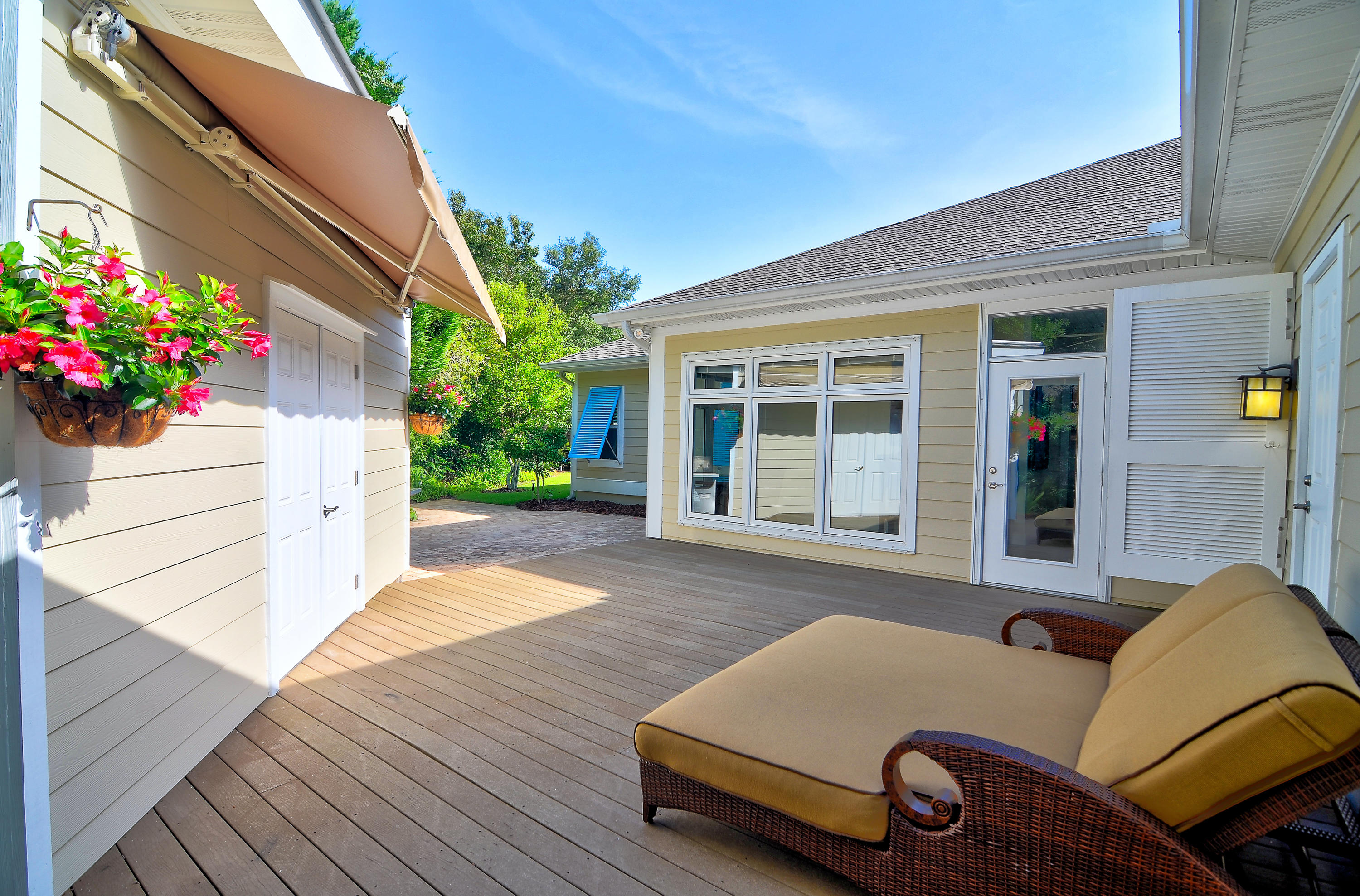 SEABREEZE - Residential