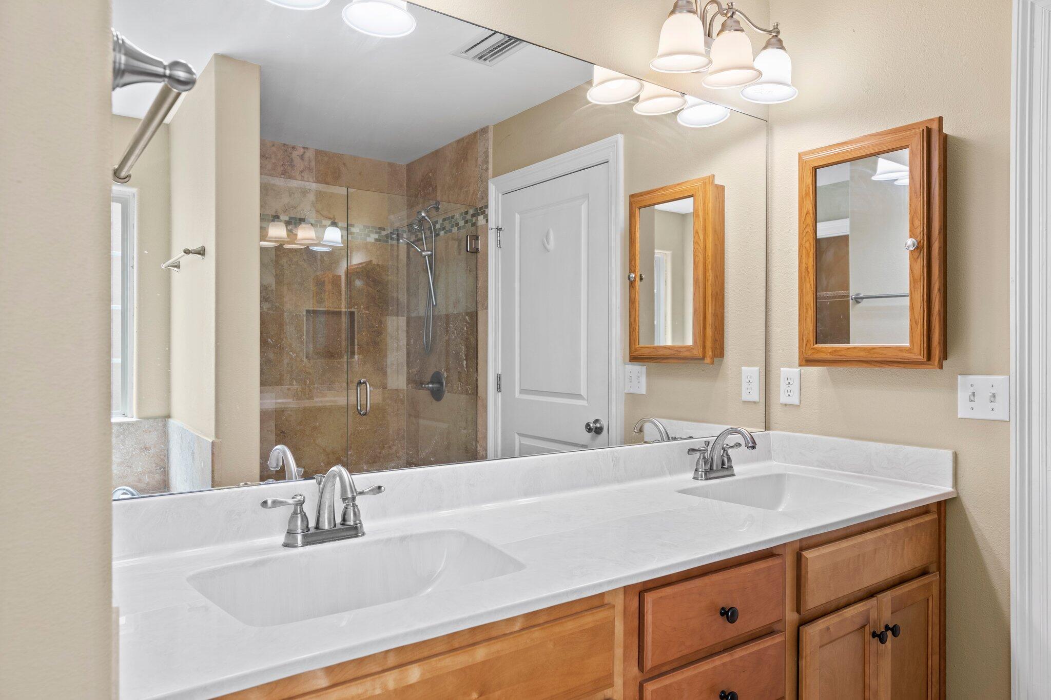 METES & BOUNDS - Residential Lease