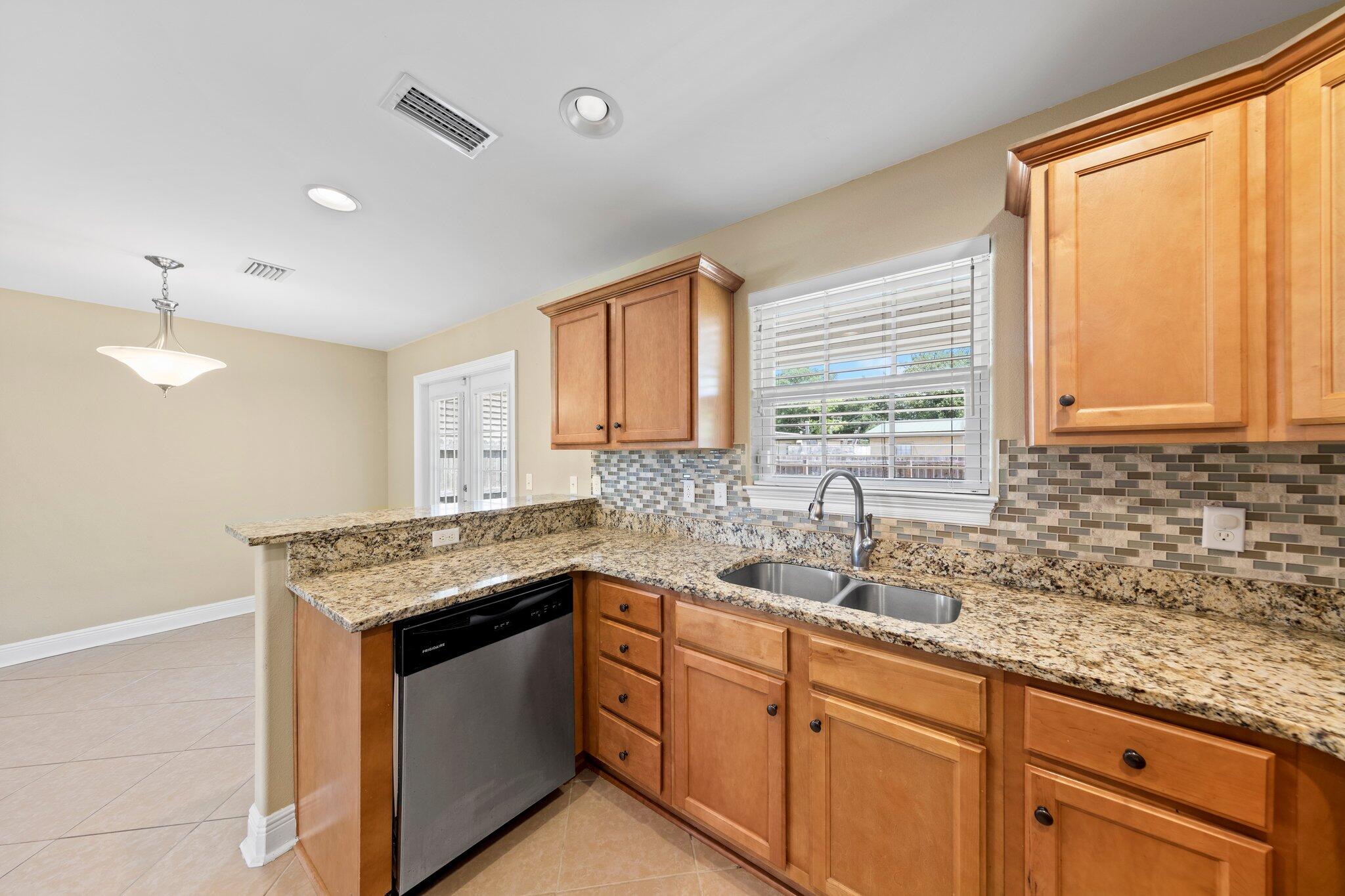 METES & BOUNDS - Residential Lease