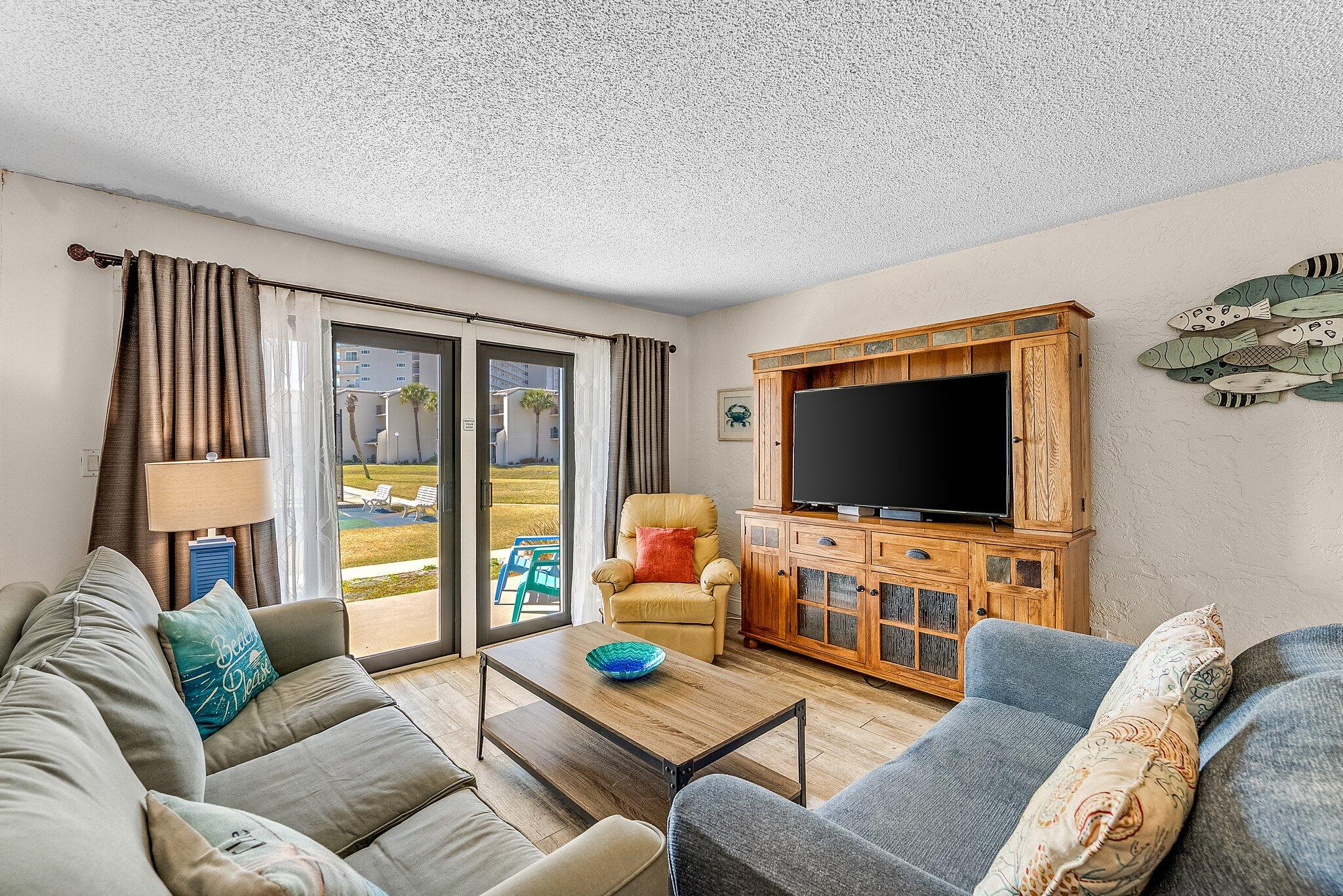 SUGAR BEACH T/H - Residential