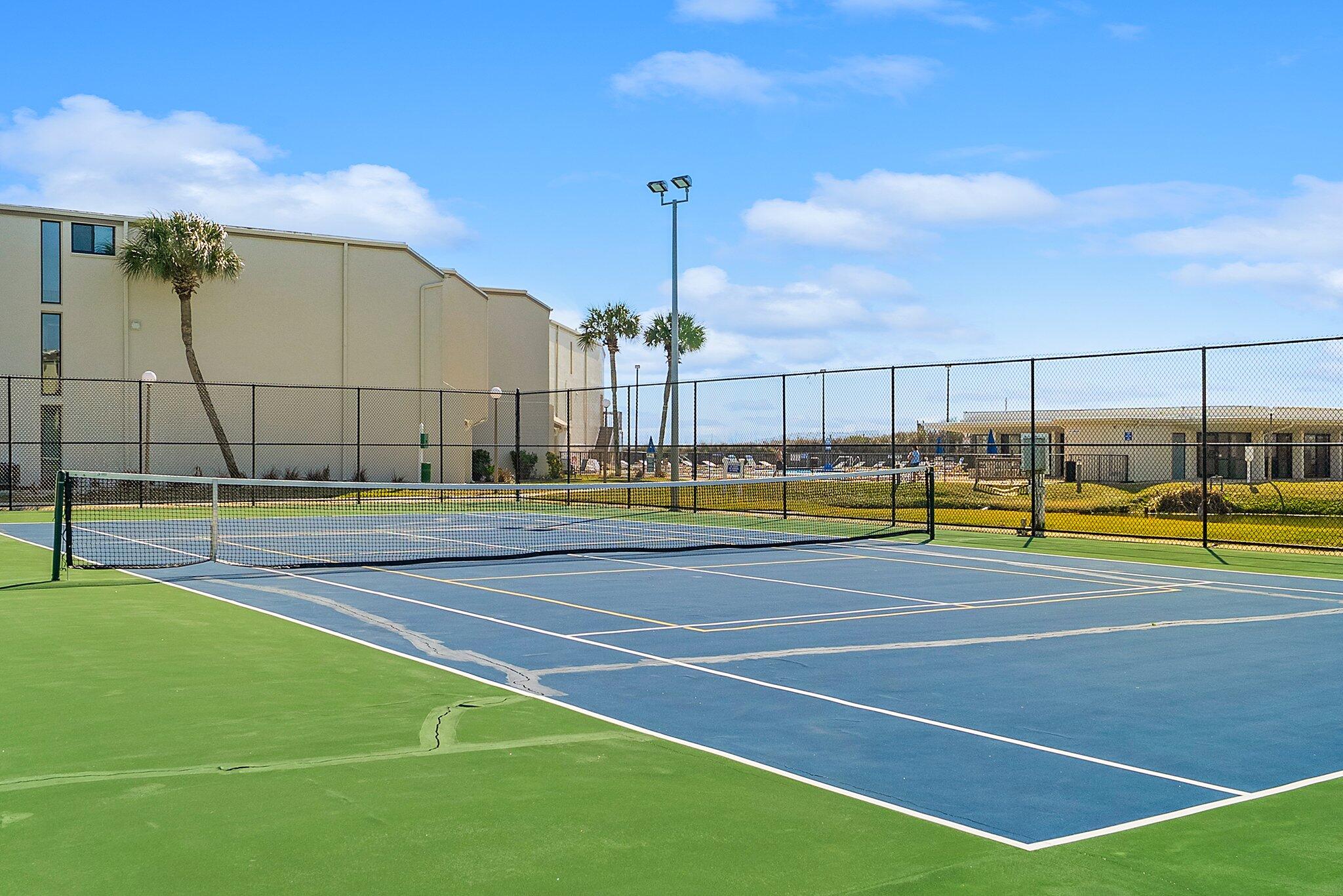 SUGAR BEACH T/H - Residential