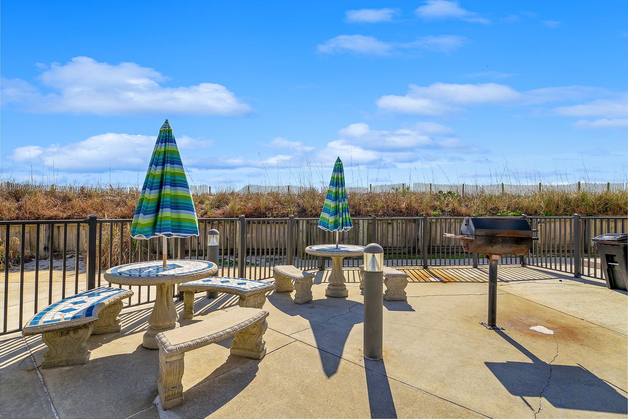 SUGAR BEACH T/H - Residential