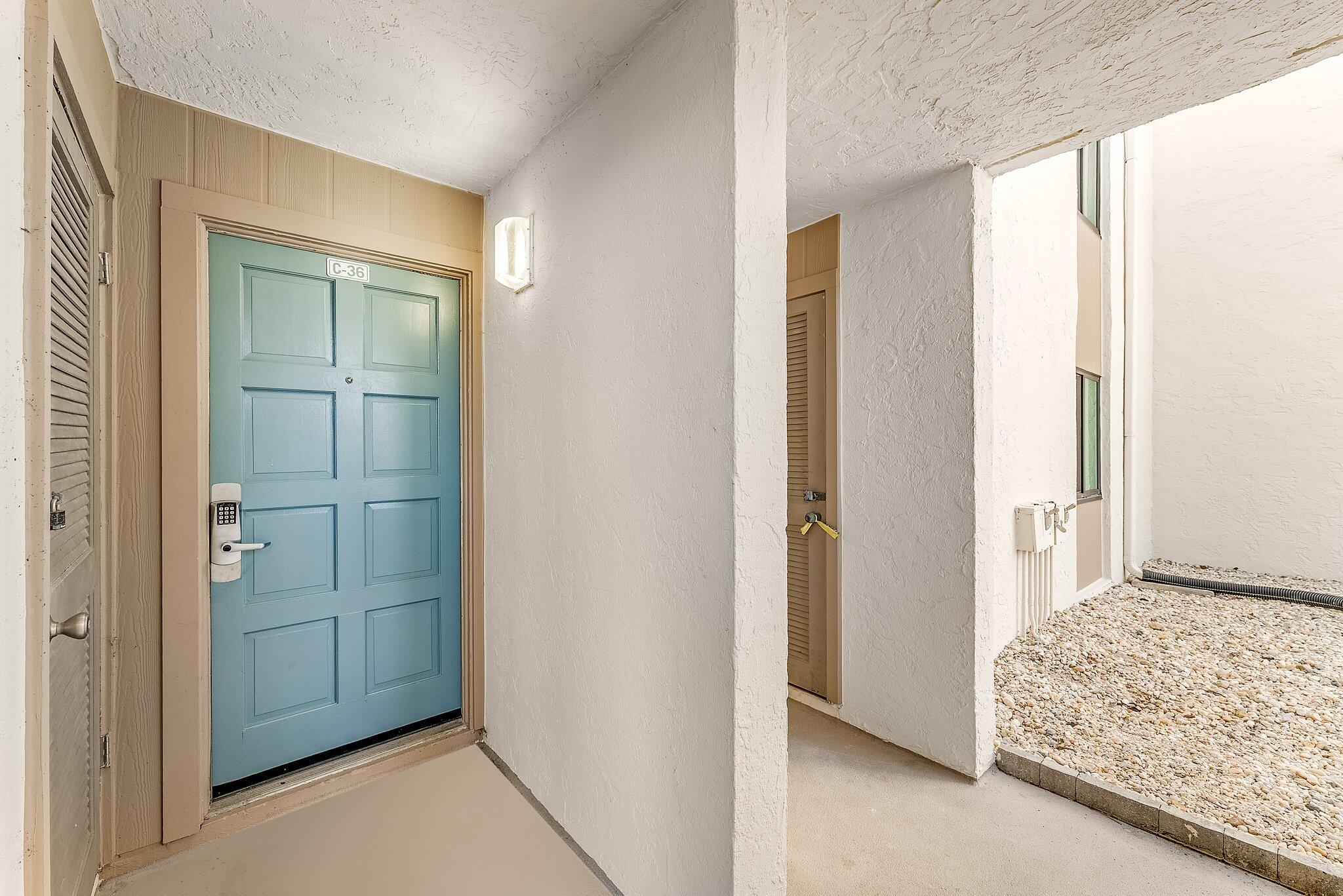 8727 Thomas Drive UNIT C36