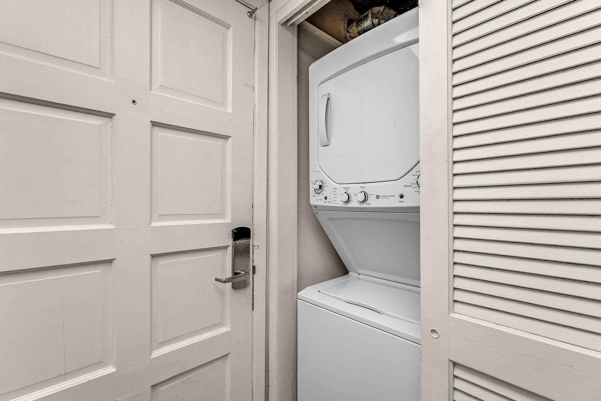 SUGAR BEACH T/H - Residential