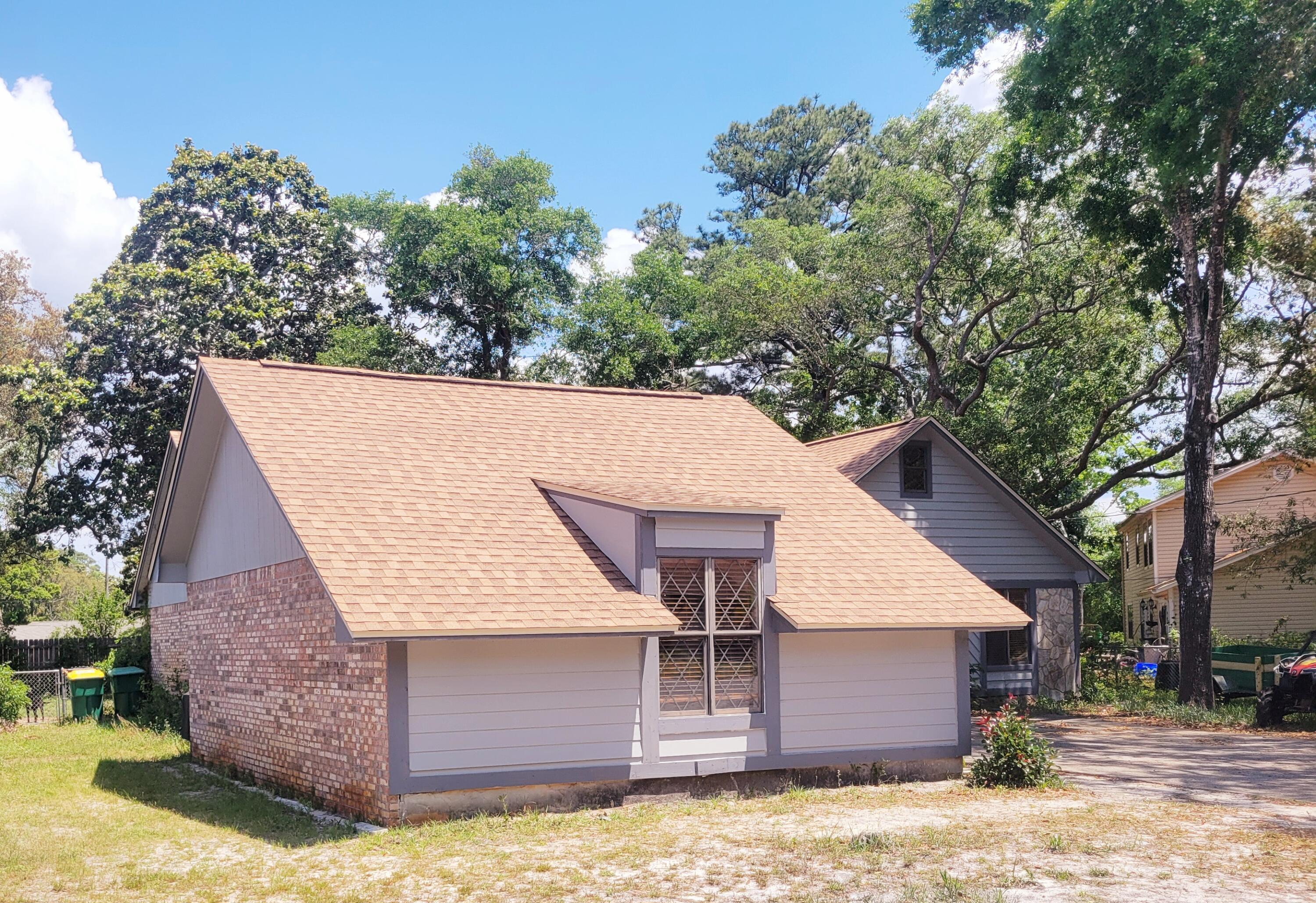 PINEWOOD ESTATES 2 - Residential