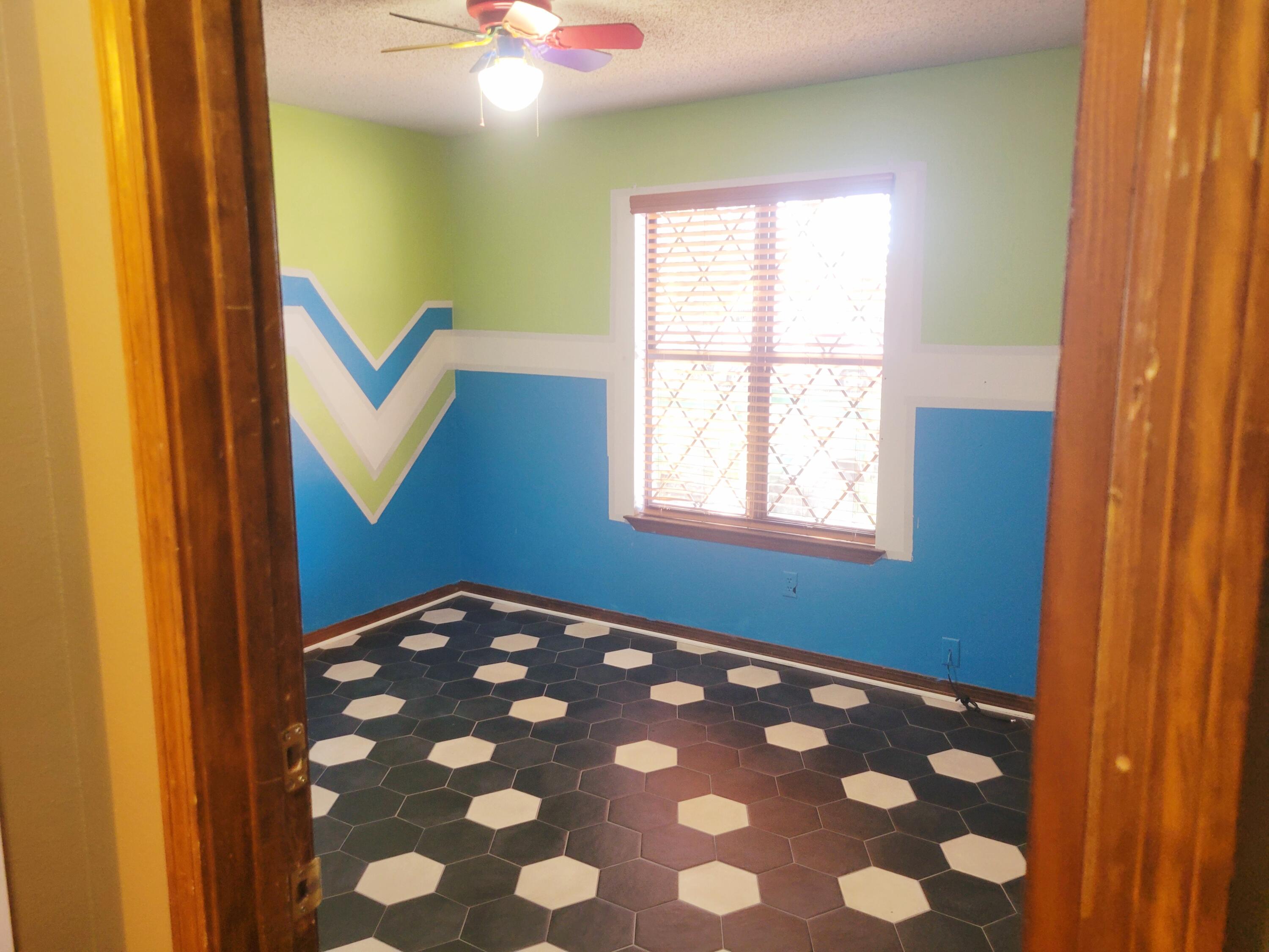 PINEWOOD ESTATES 2 - Residential