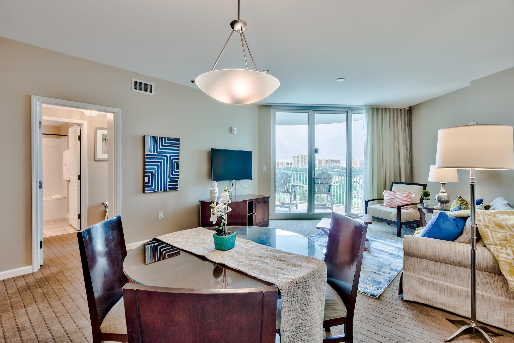 THE PALMS OF DESTIN - Residential