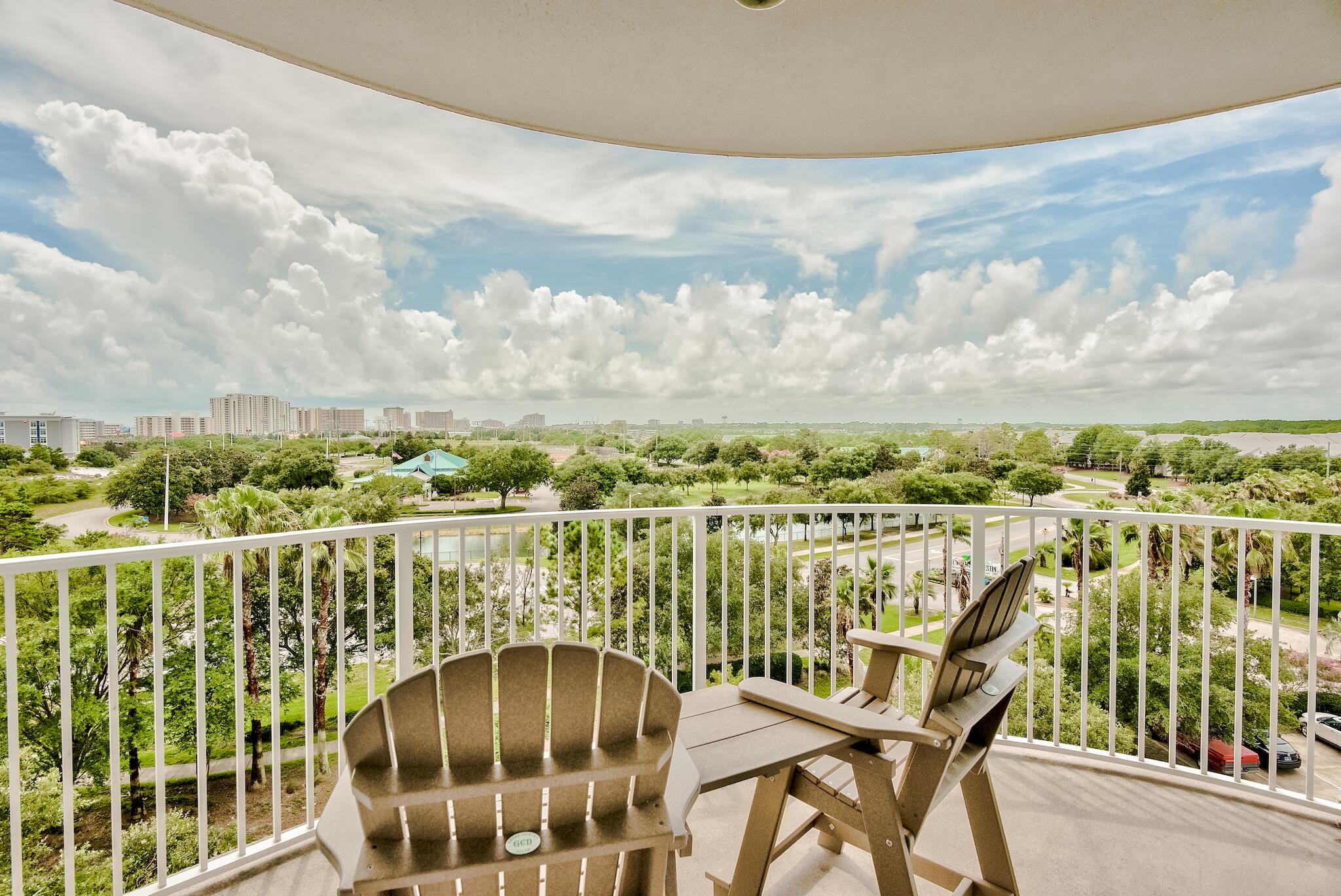 THE PALMS OF DESTIN - Residential