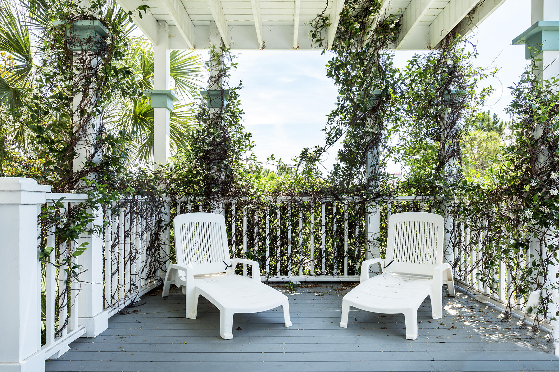 OLD FLORIDA COTTAGES - Residential