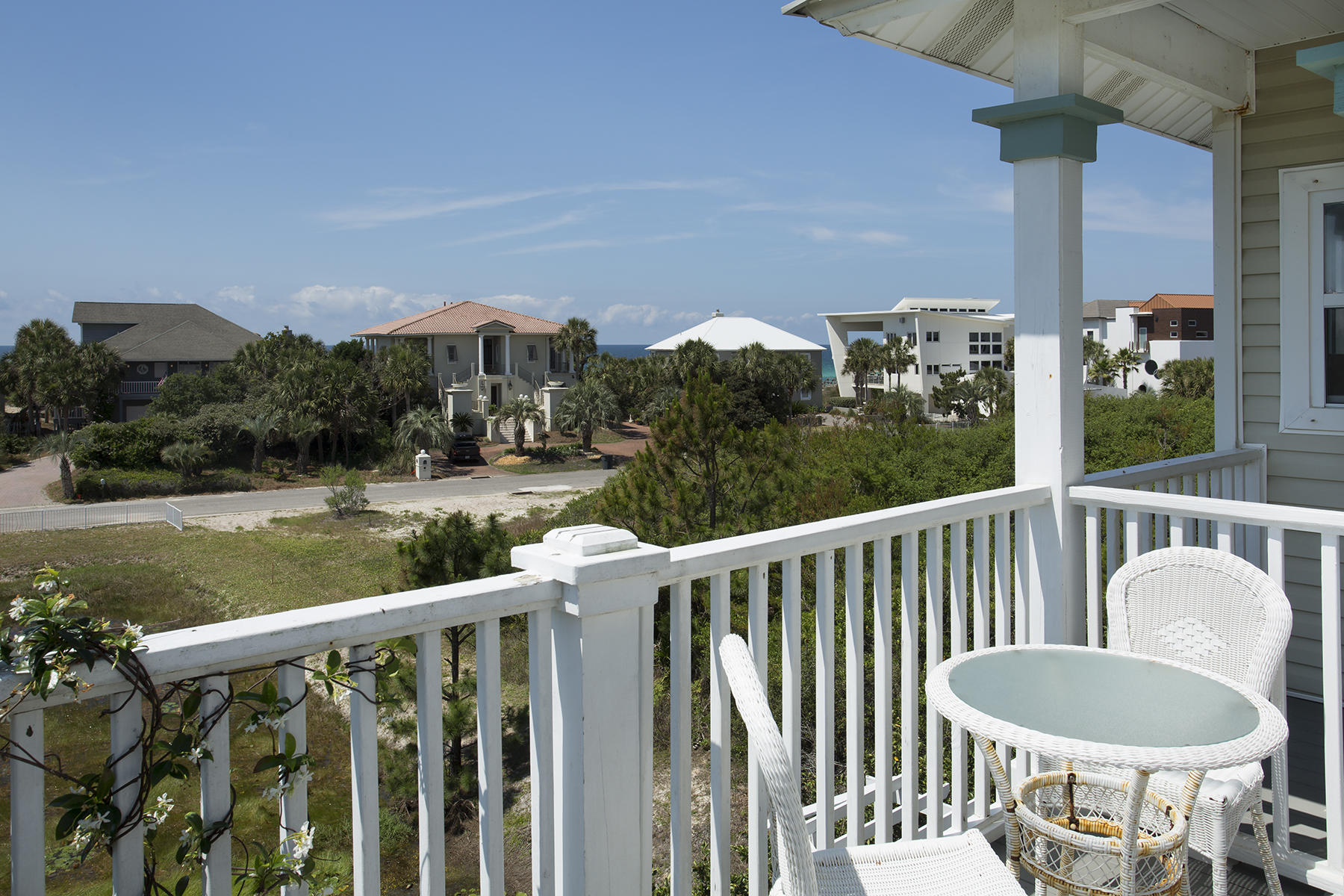 OLD FLORIDA COTTAGES - Residential