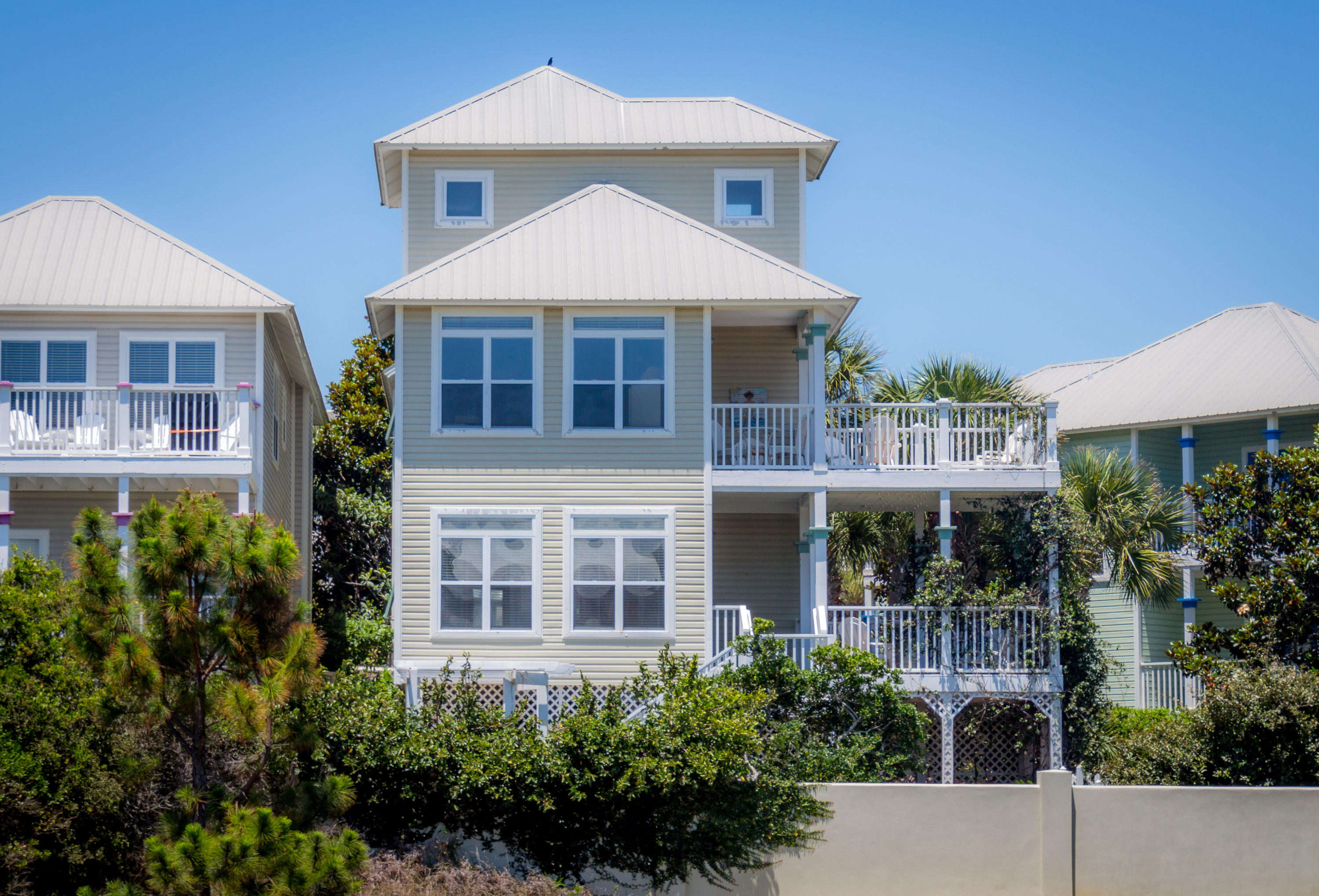 OLD FLORIDA COTTAGES - Residential