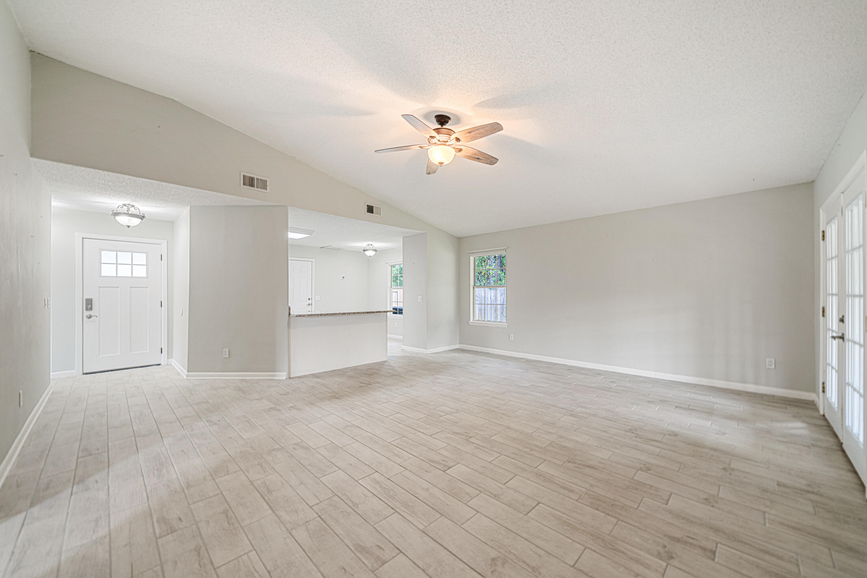 WYNNEHAVEN BEACH ESTATES - Residential