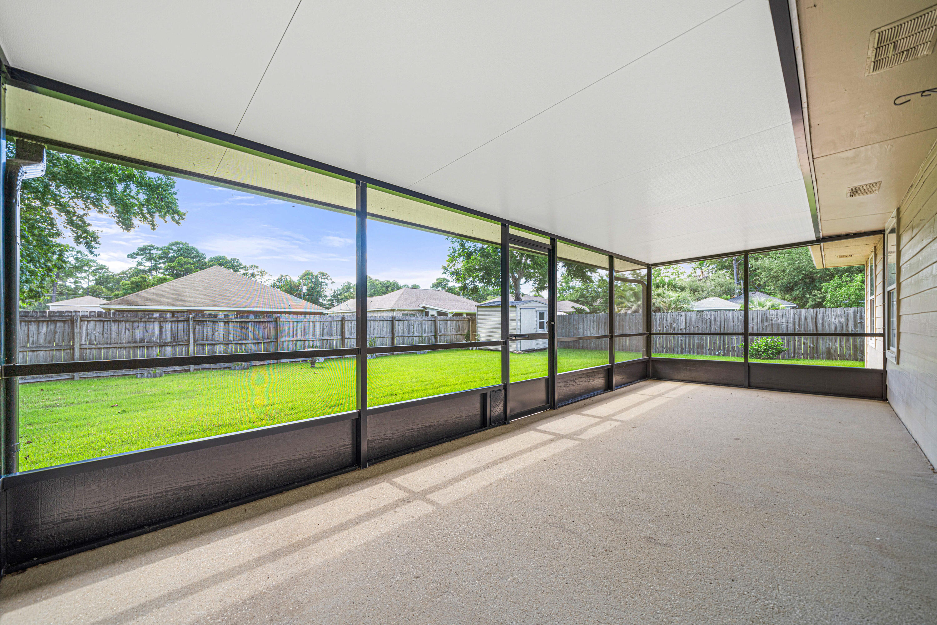 WYNNEHAVEN BEACH ESTATES - Residential