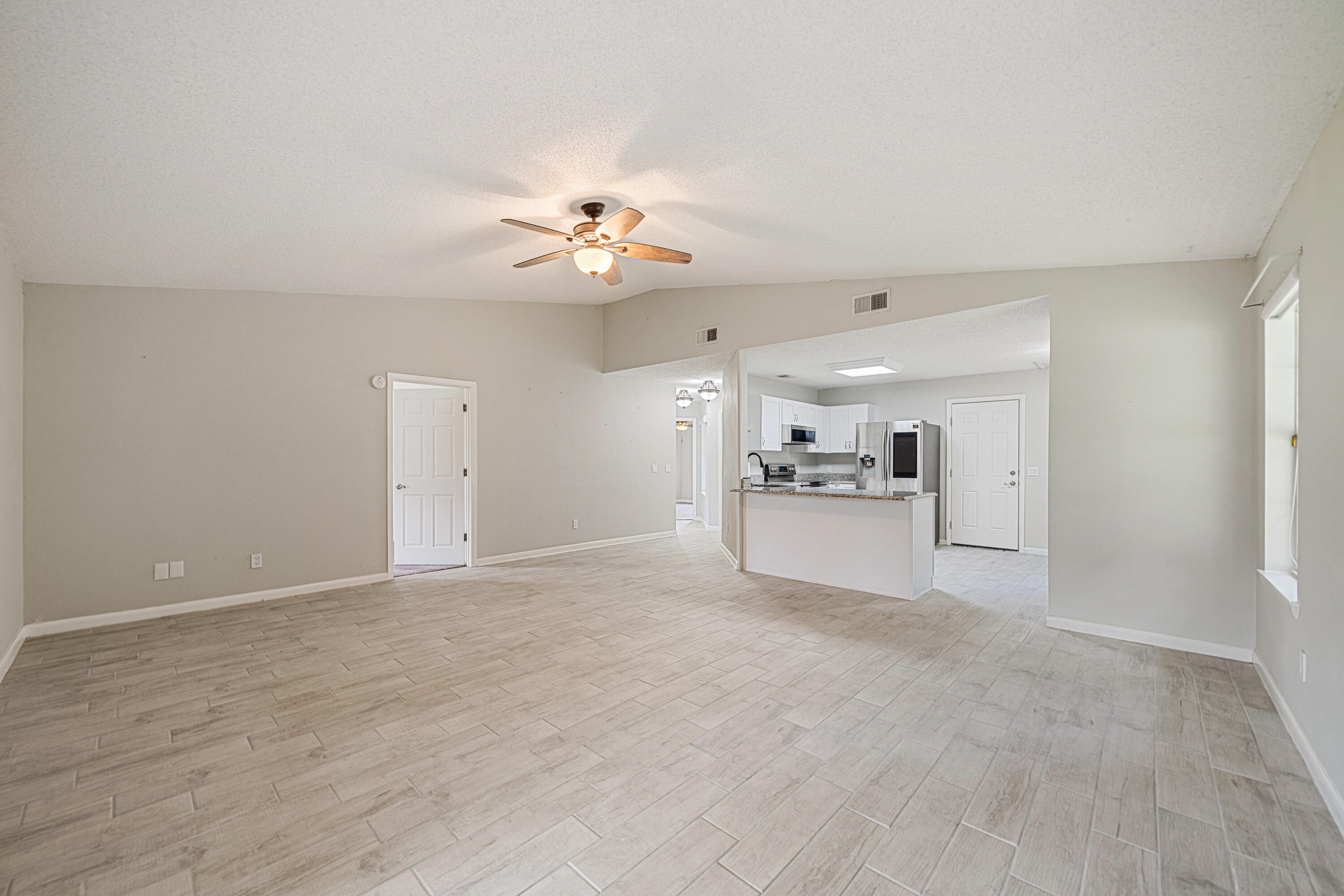 WYNNEHAVEN BEACH ESTATES - Residential