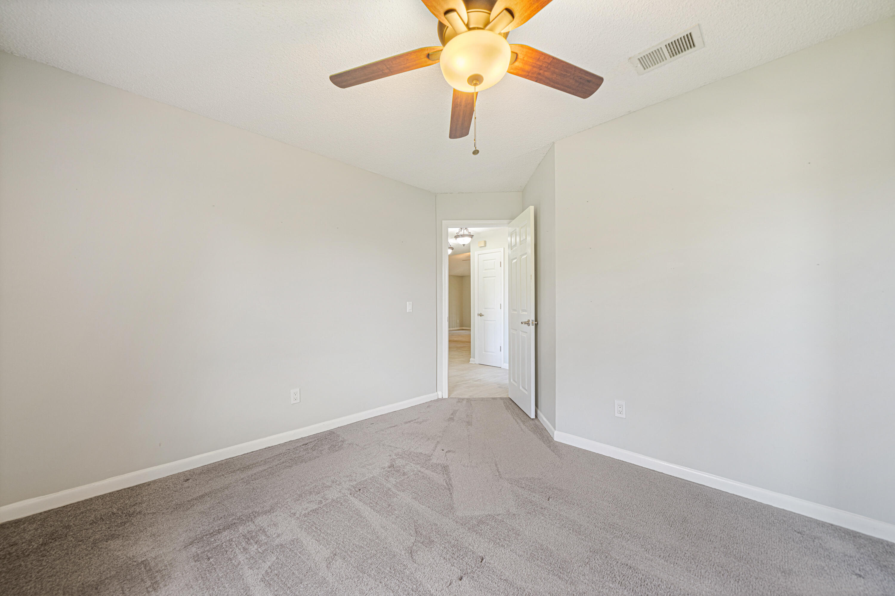 WYNNEHAVEN BEACH ESTATES - Residential