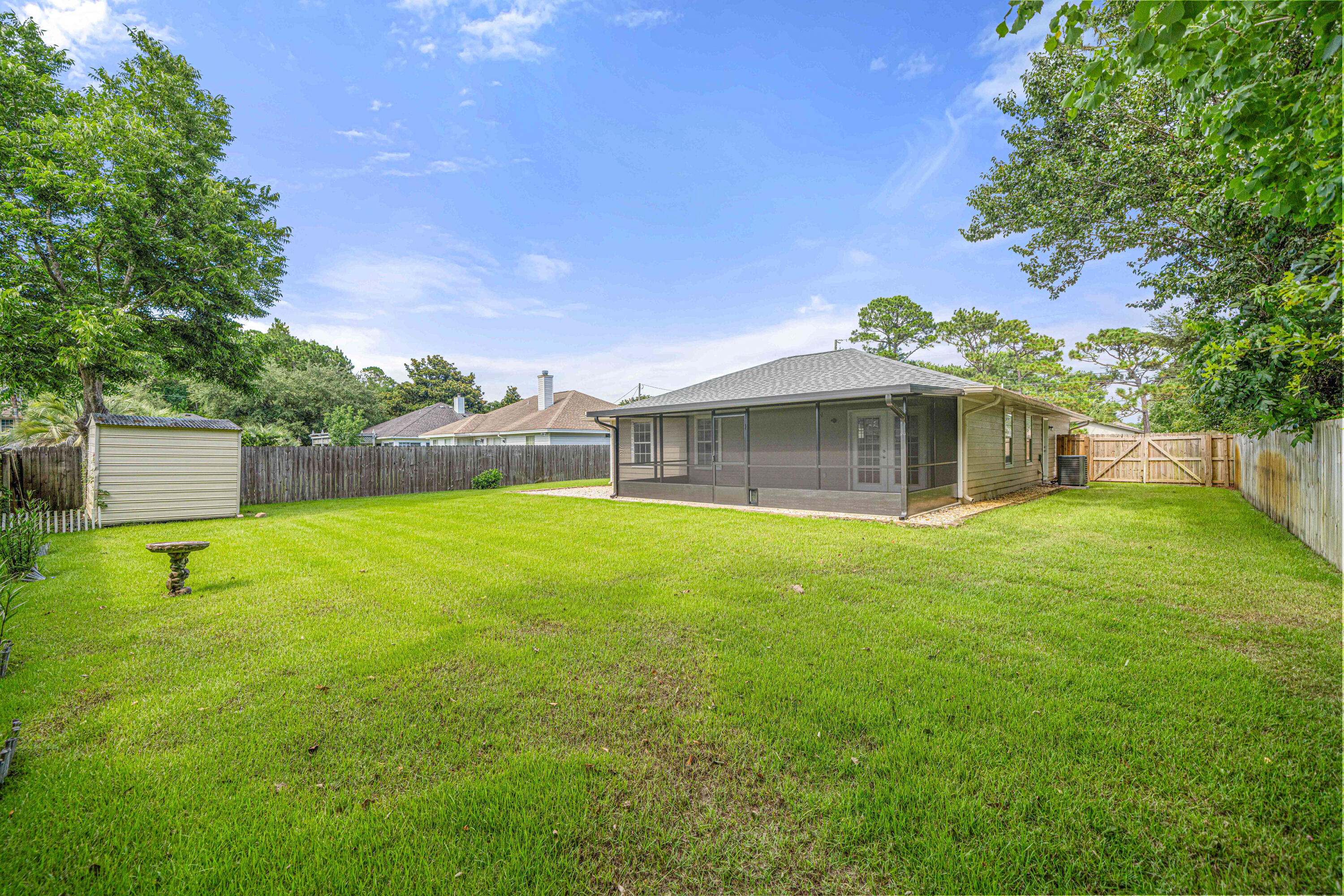 WYNNEHAVEN BEACH ESTATES - Residential