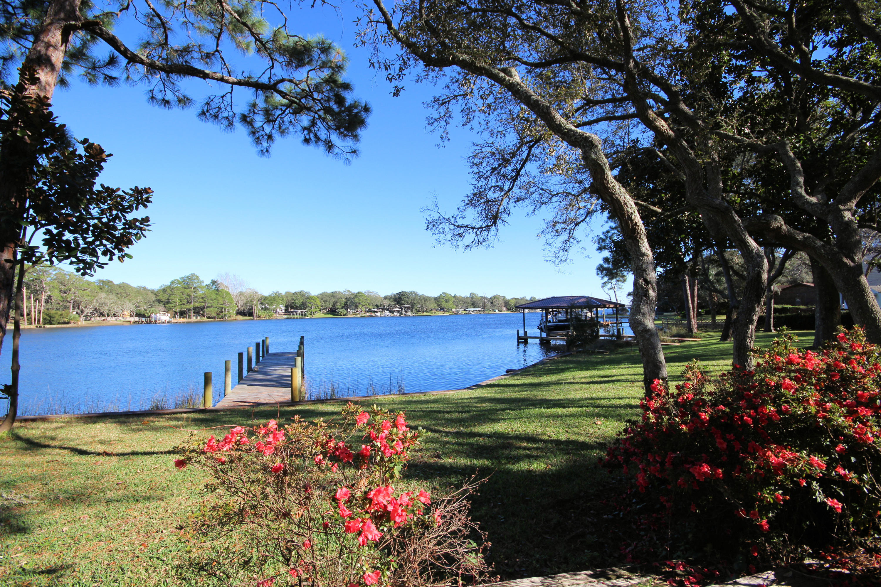 METES AND BOUNDS - Residential