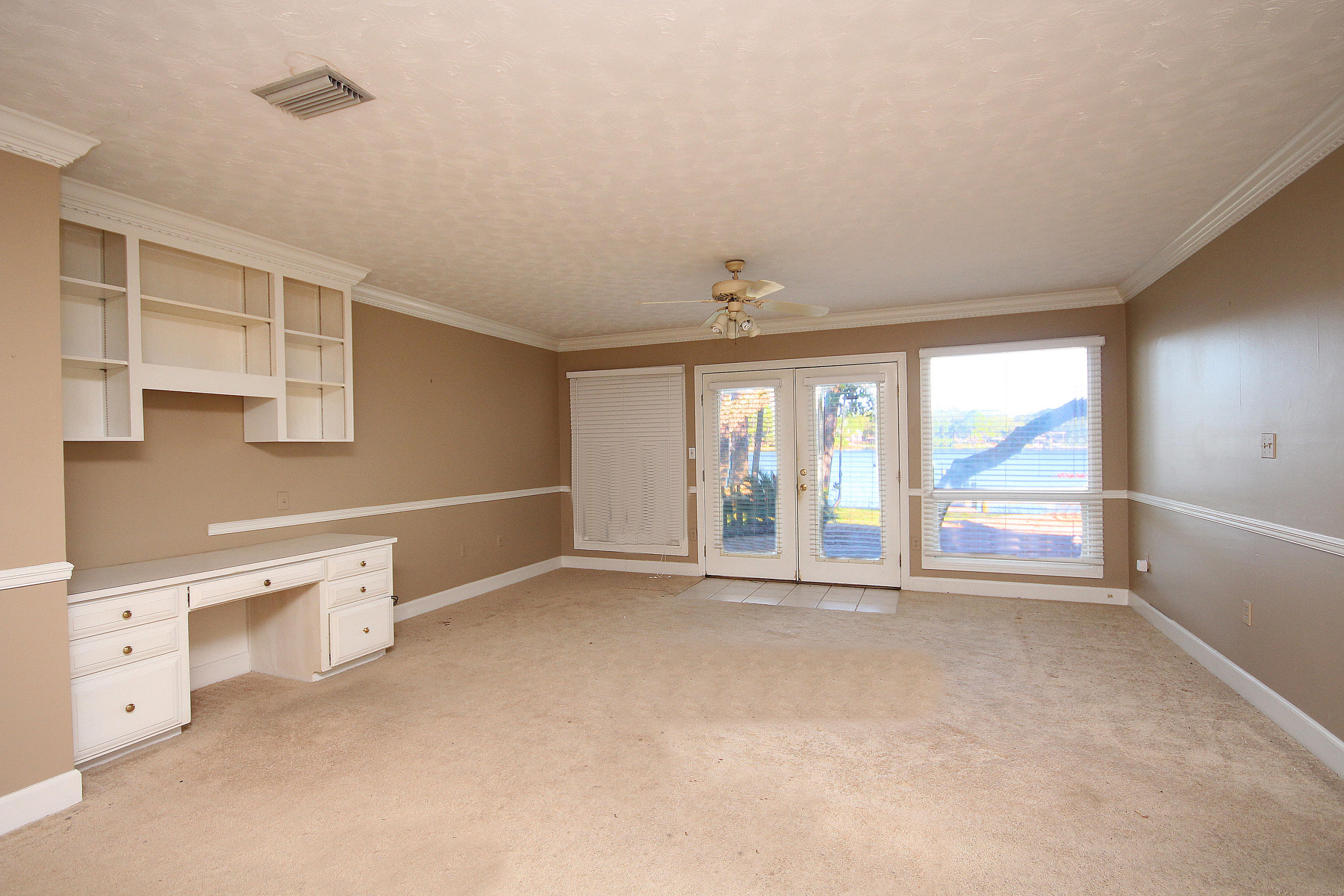 METES AND BOUNDS - Residential