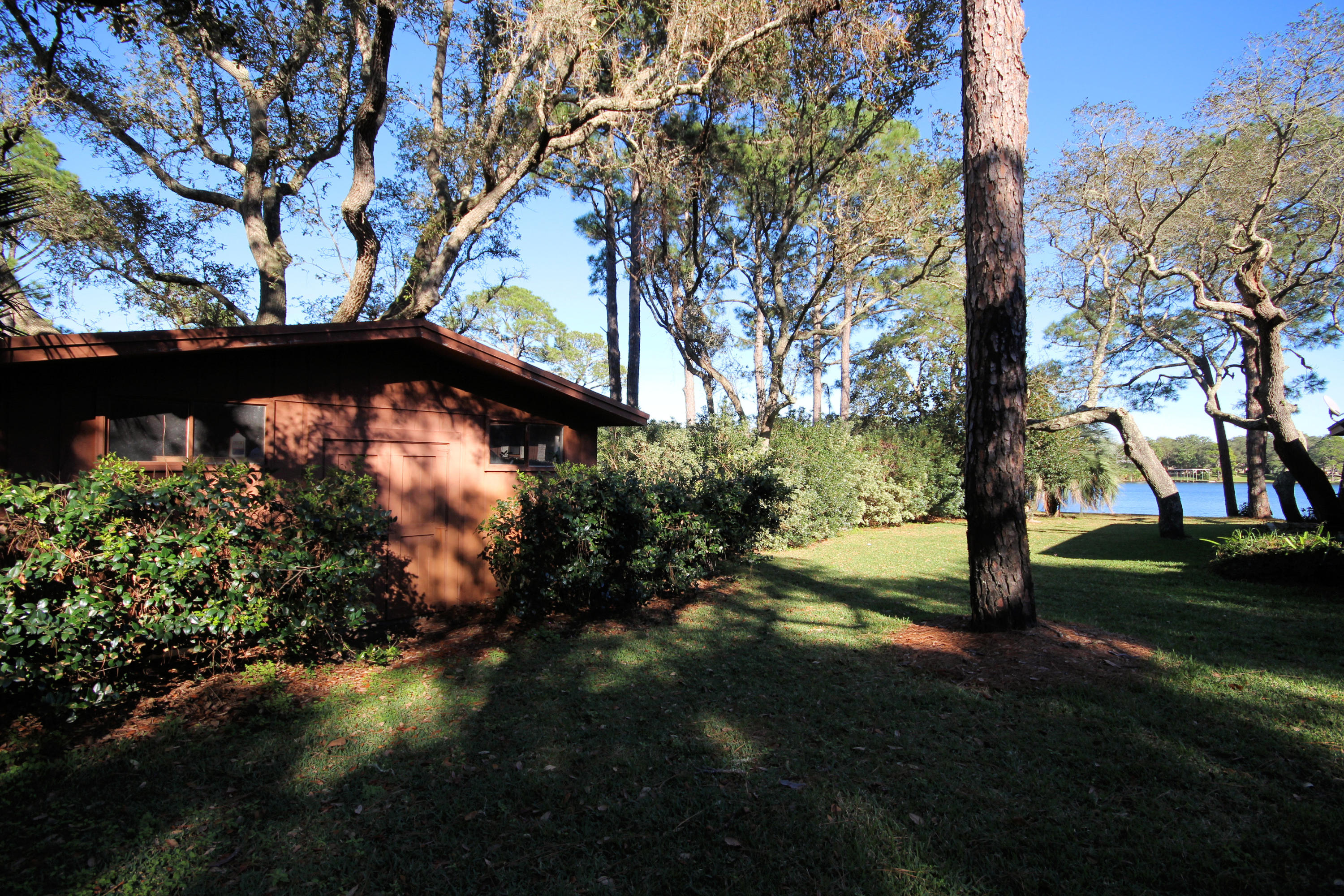 METES AND BOUNDS - Residential