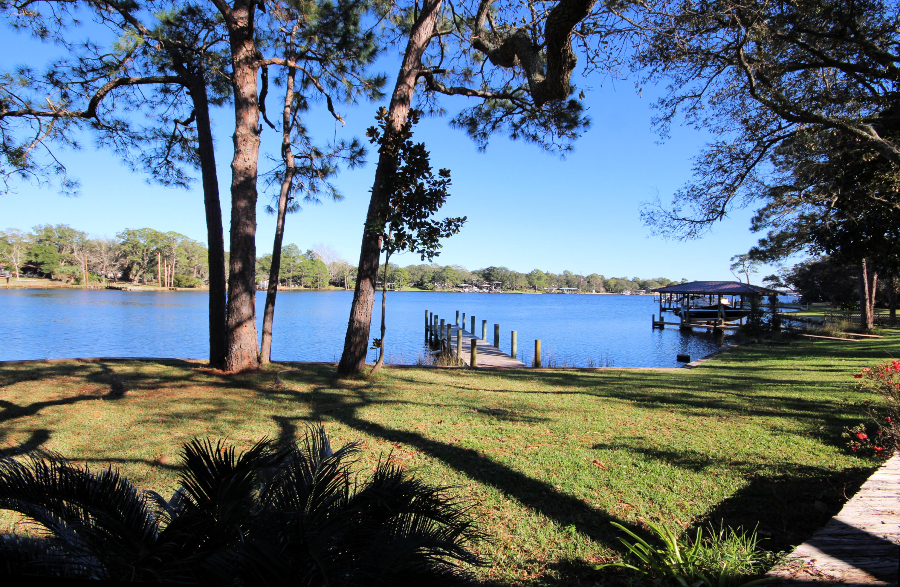 METES AND BOUNDS - Residential