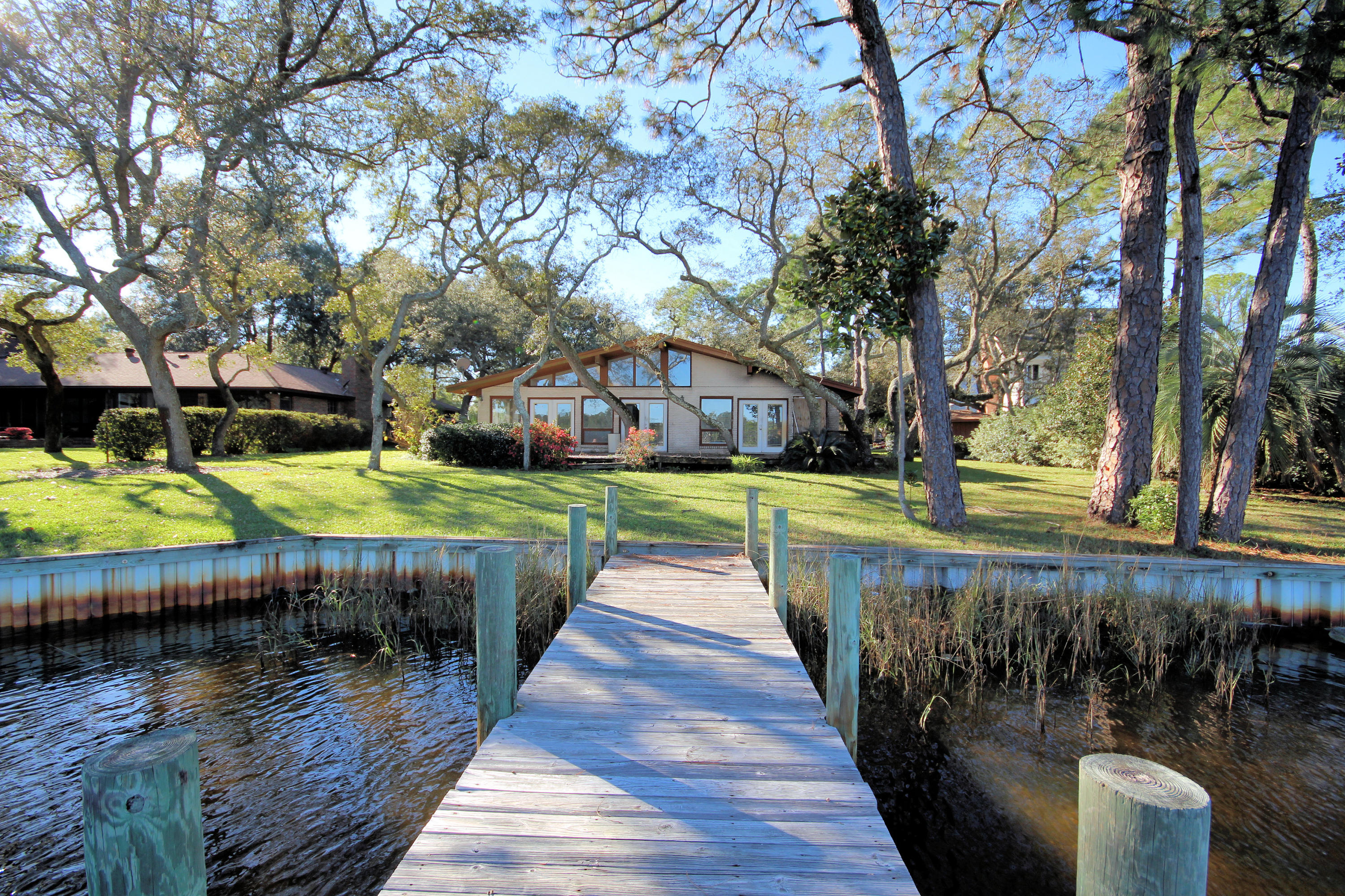 METES AND BOUNDS - Residential