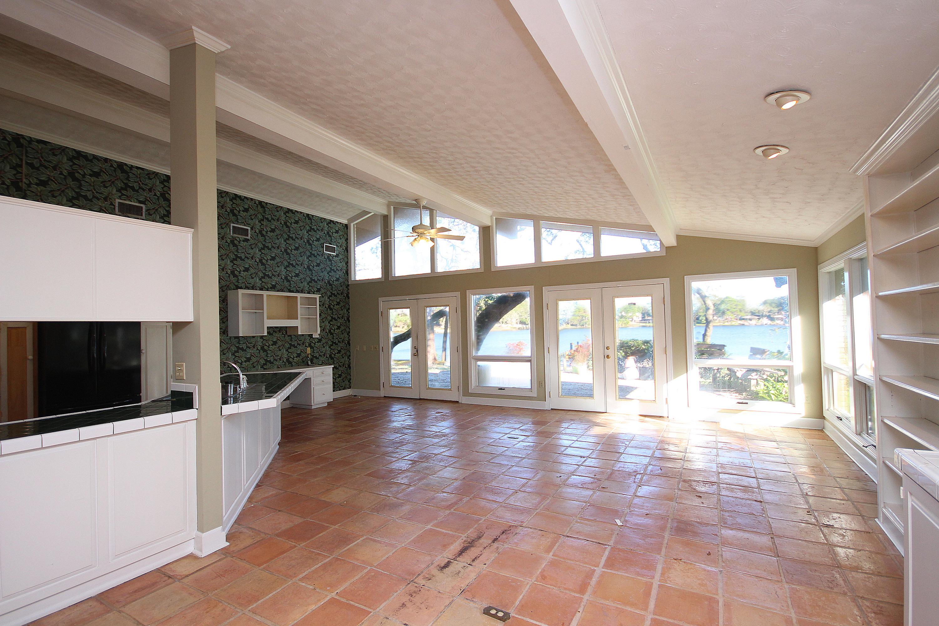 METES AND BOUNDS - Residential