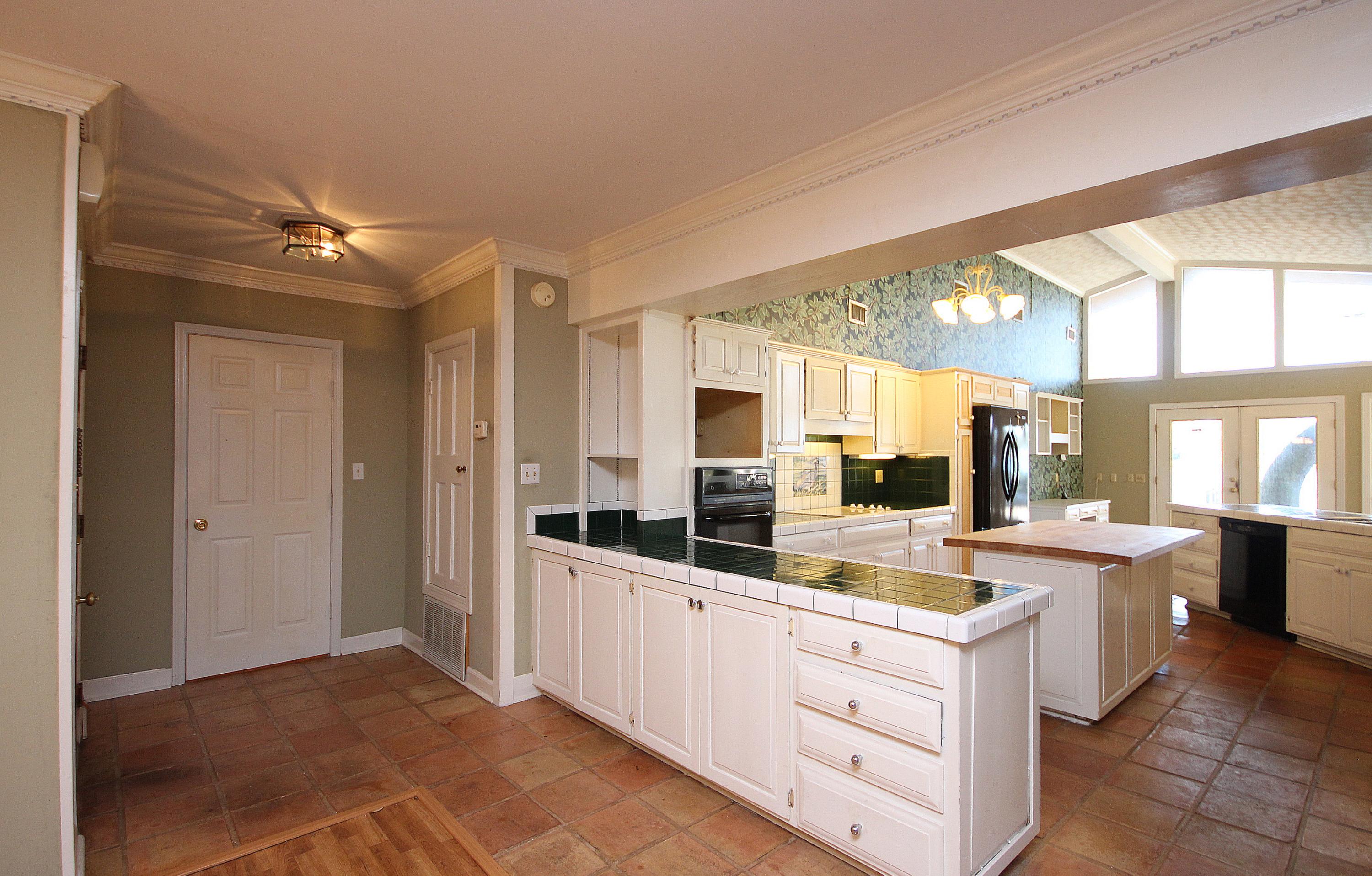 METES AND BOUNDS - Residential