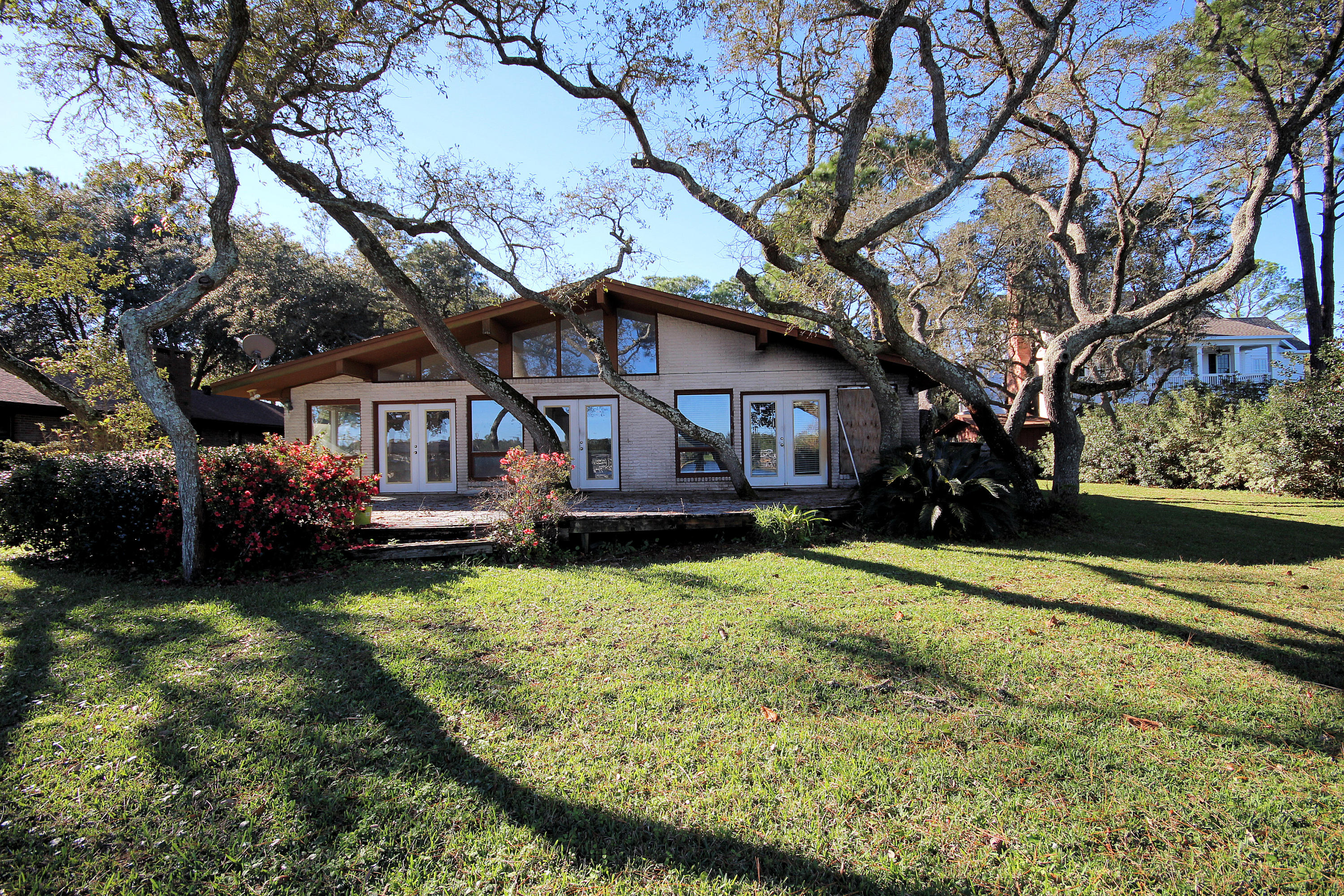 METES AND BOUNDS - Residential