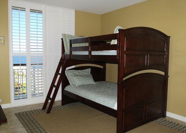 BEACH COLONY RESORT - Residential