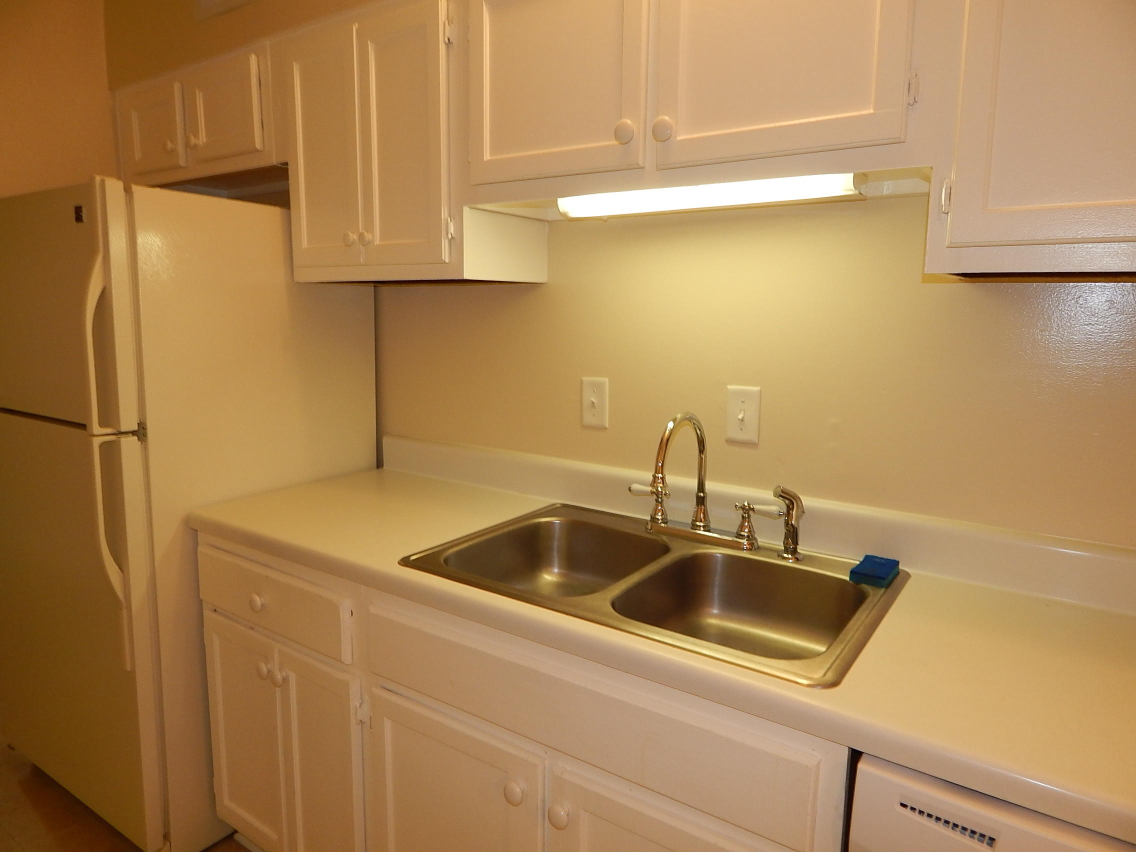 CEDARS CONDO - Residential