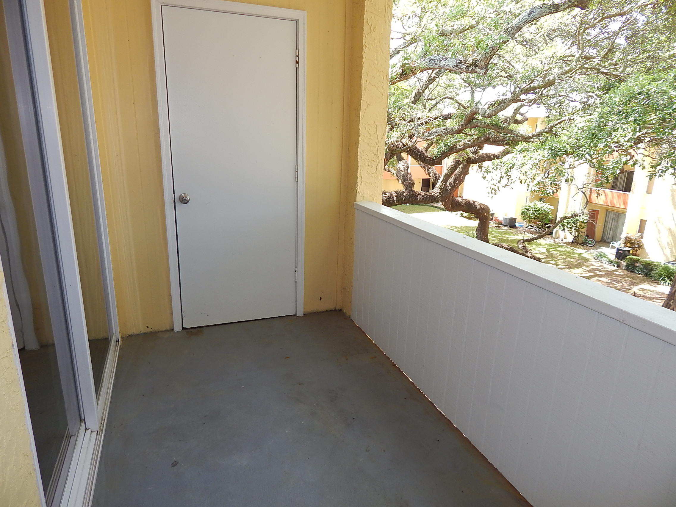 CEDARS CONDO - Residential