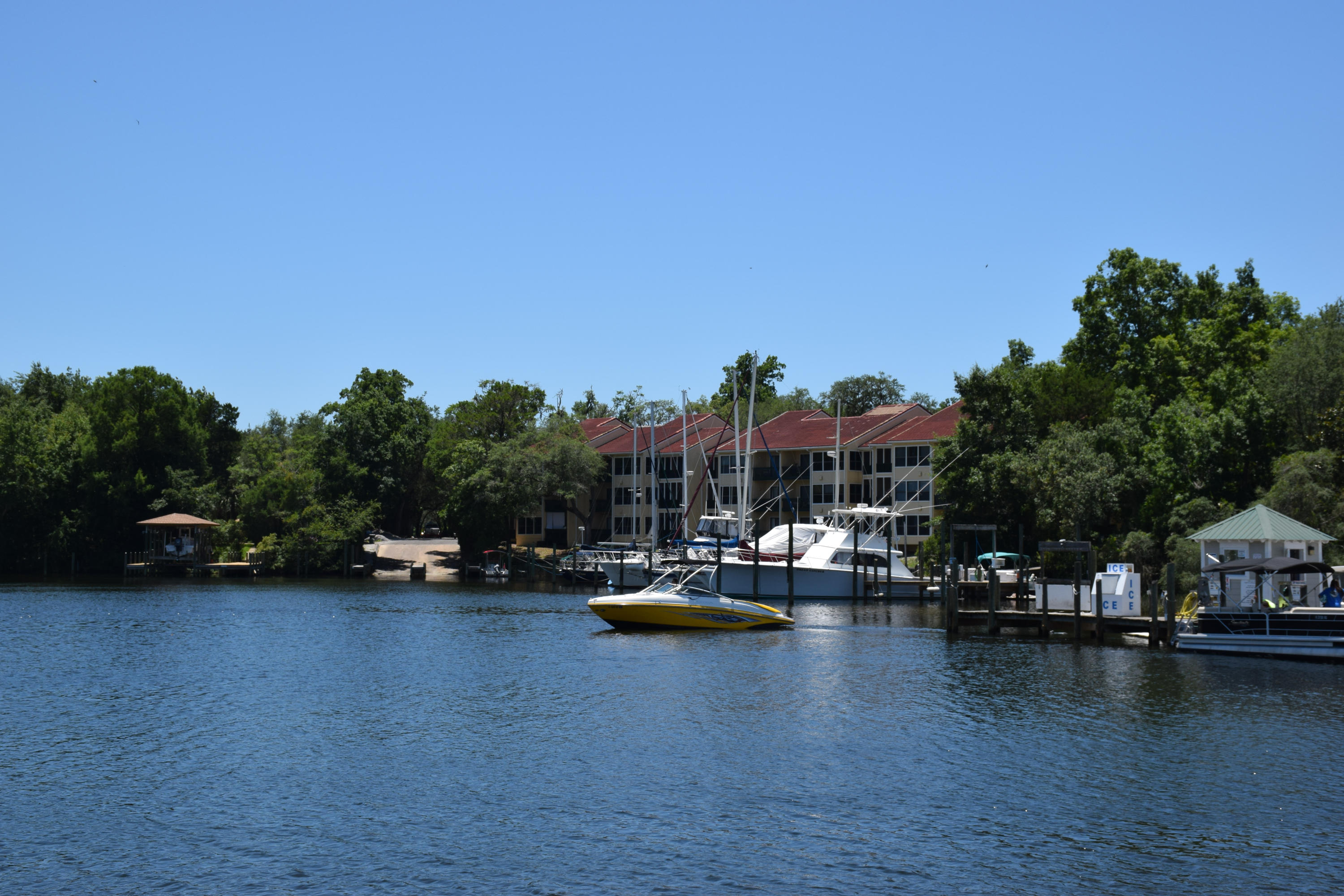 Fairway Lakes Phase 2 - Residential