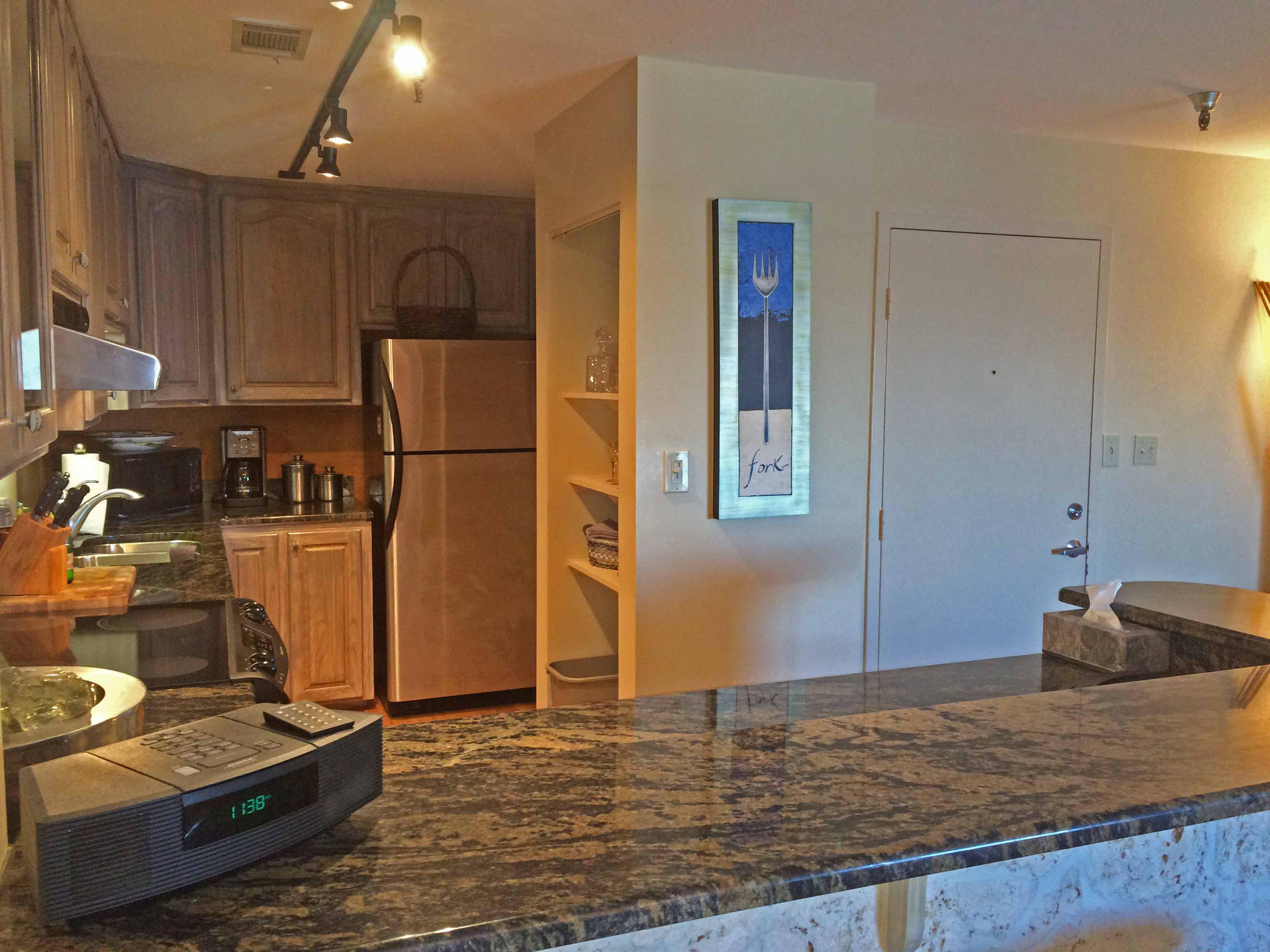 SUN KING TOWERS PH 1, BLDG 2 - Residential